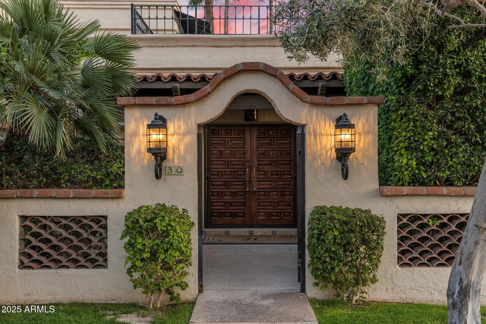 Photo of Listing #6914079