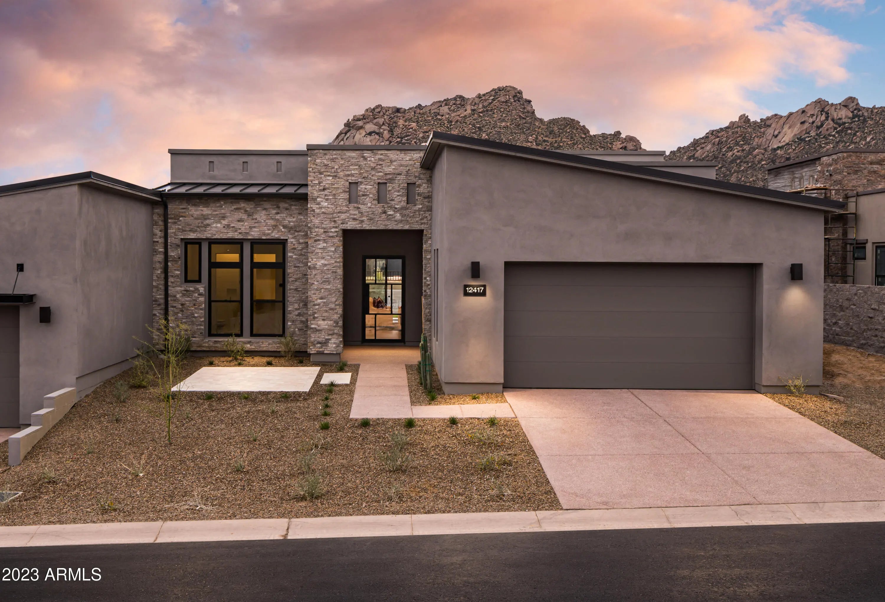 Photo of Listing #6914086