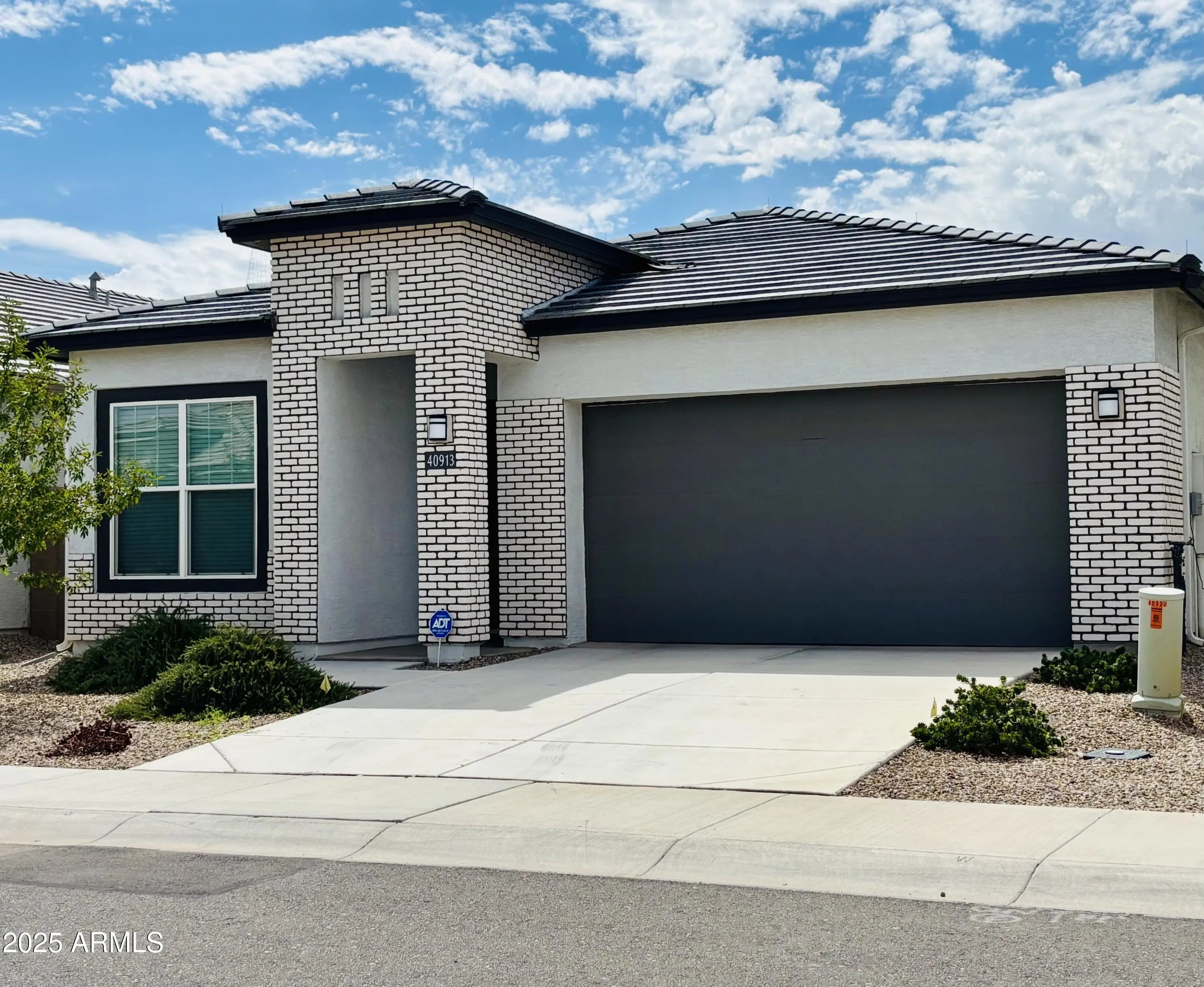 Photo of Listing #6921548