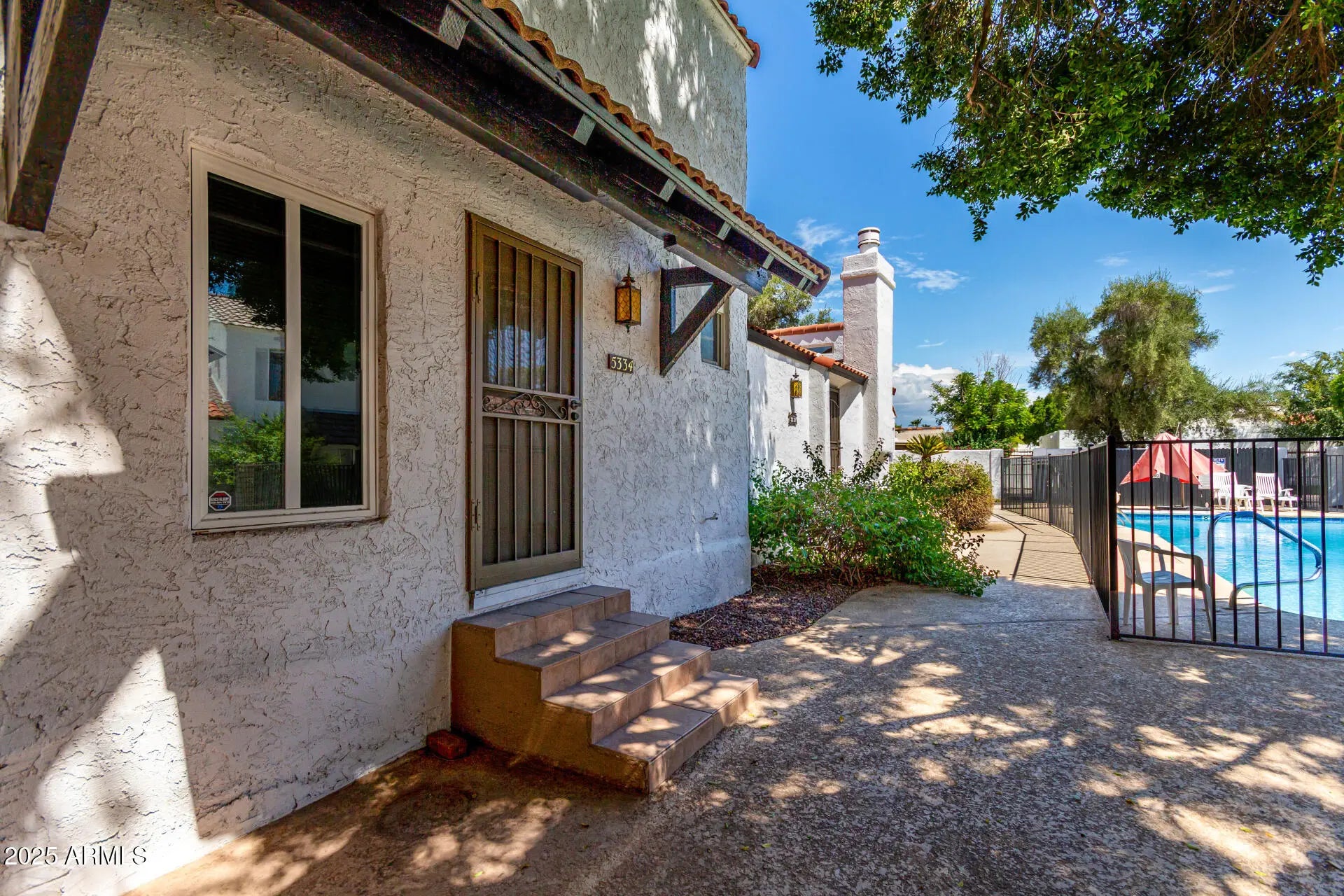 Photo of Listing #6914346