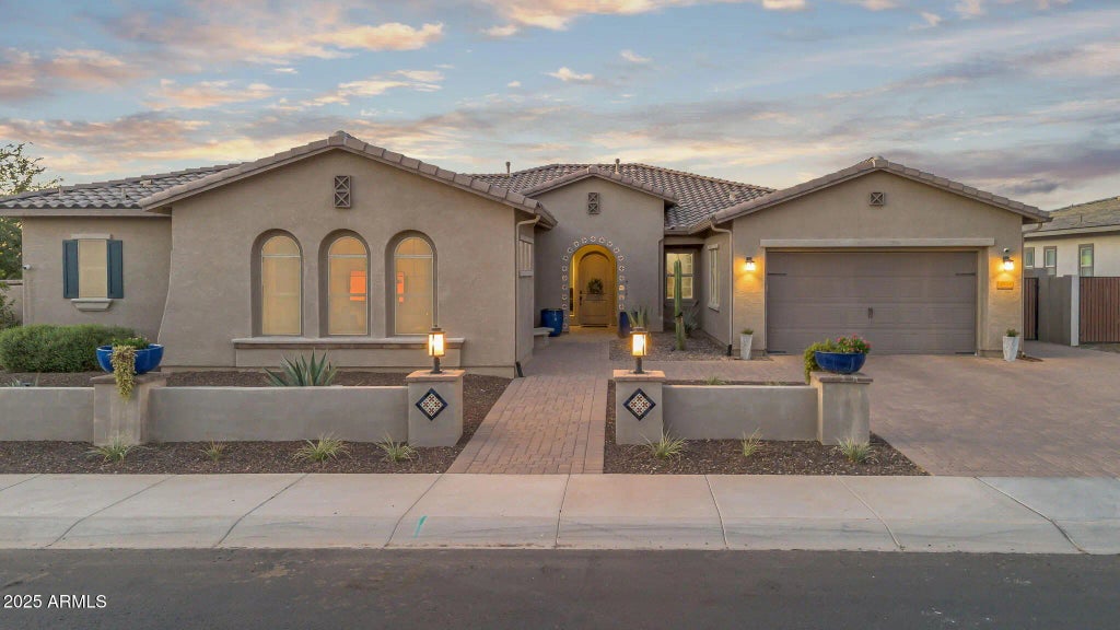 1928 E La Costa Drive, Gilbert