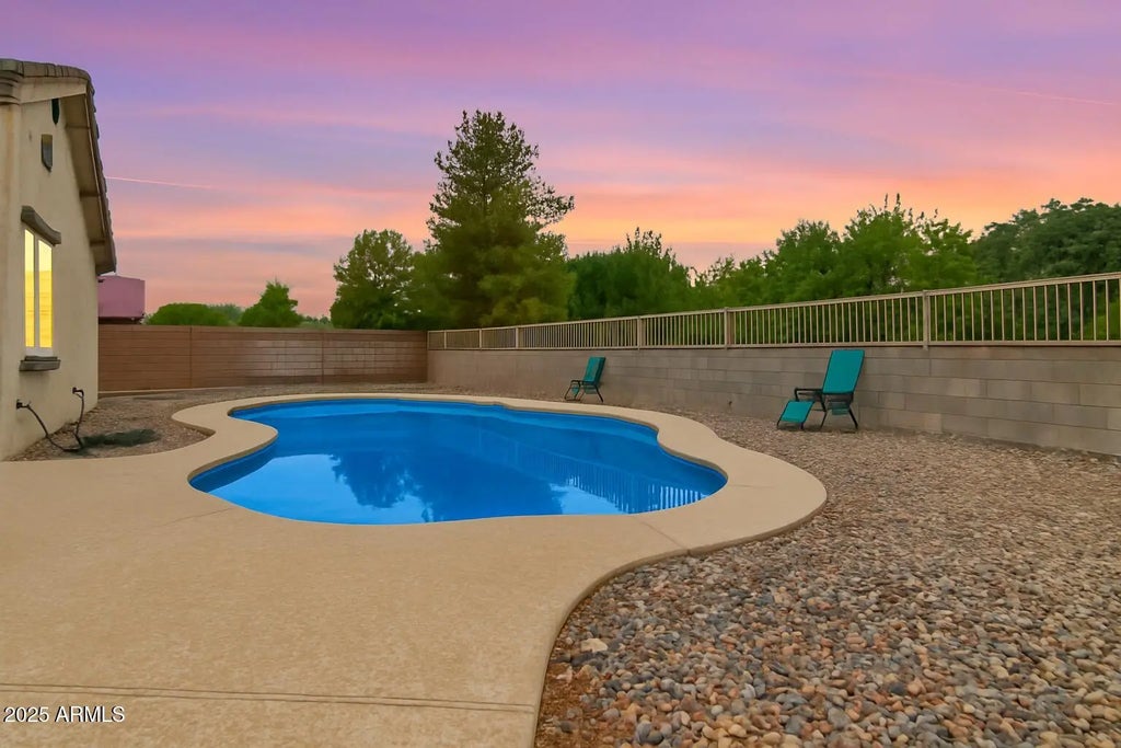 18556 W Vogel Avenue, Goodyear