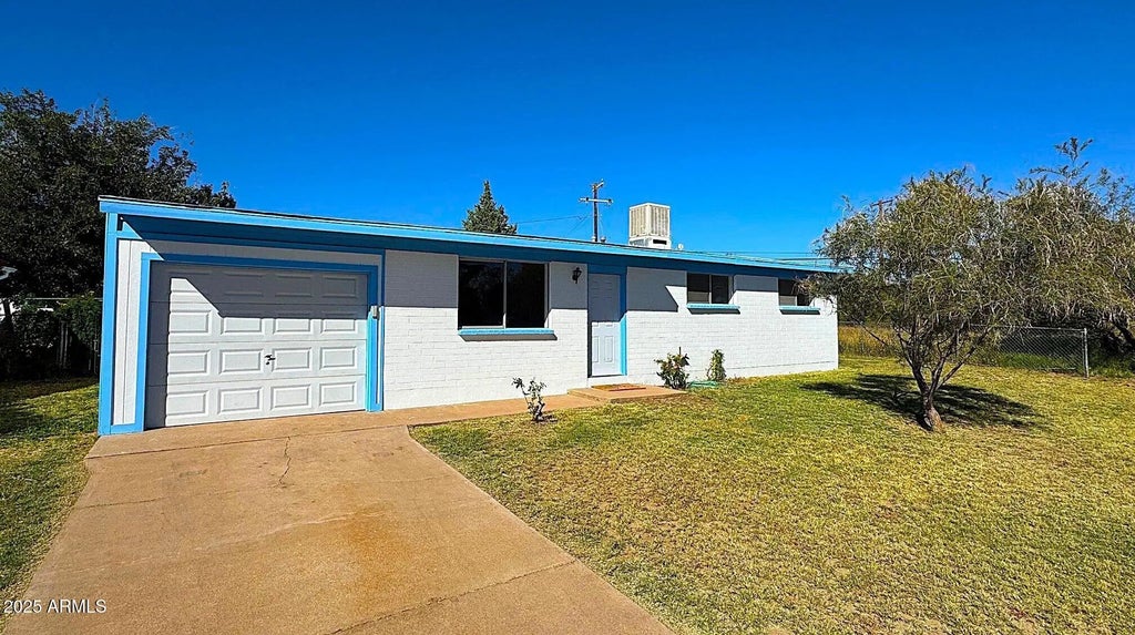 504 Alegre Place, Bisbee