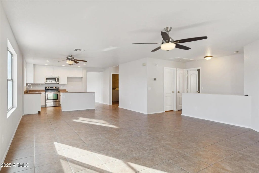 33419 N Sonoran Trail, San Tan Valley