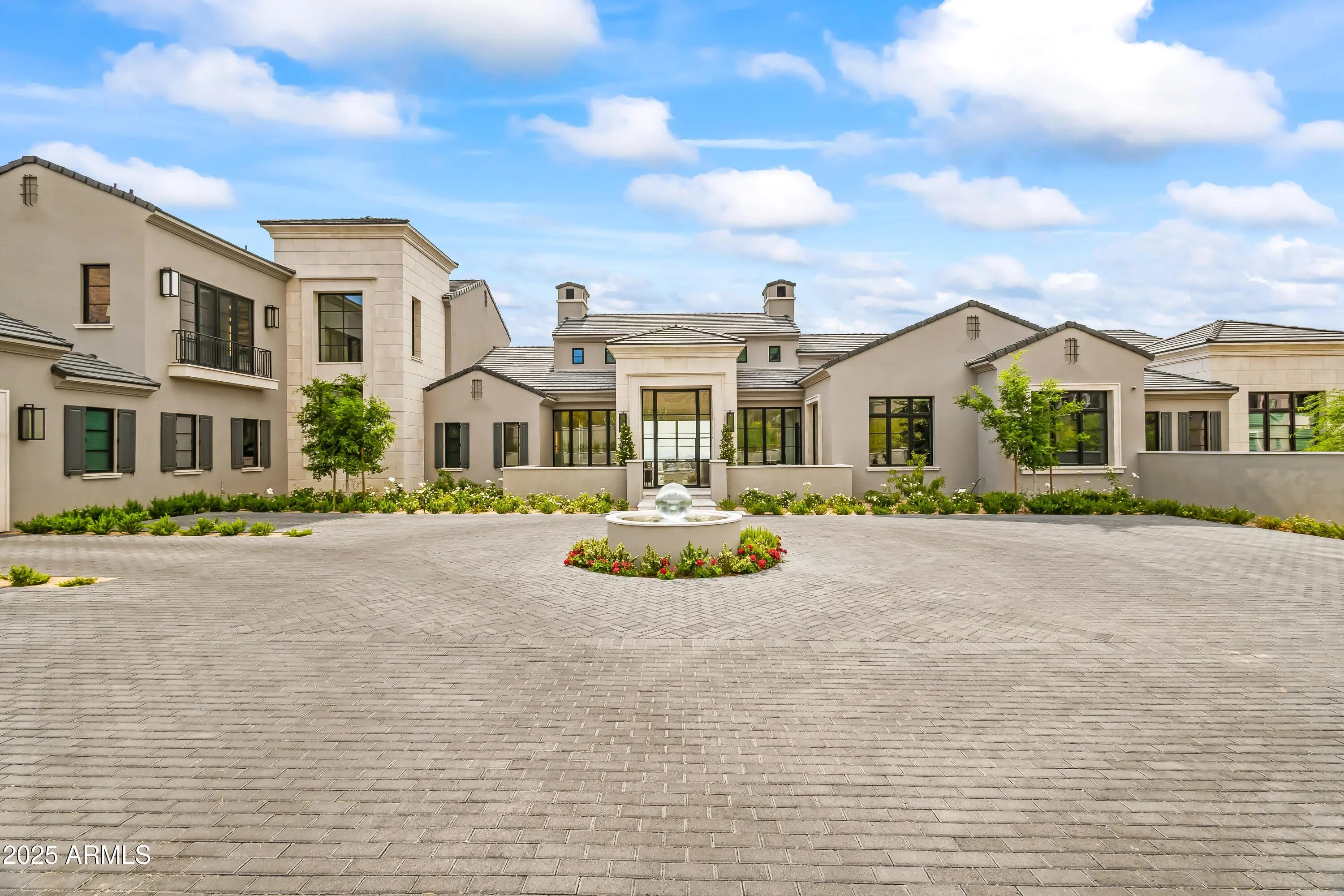 Photo of Listing #6914587