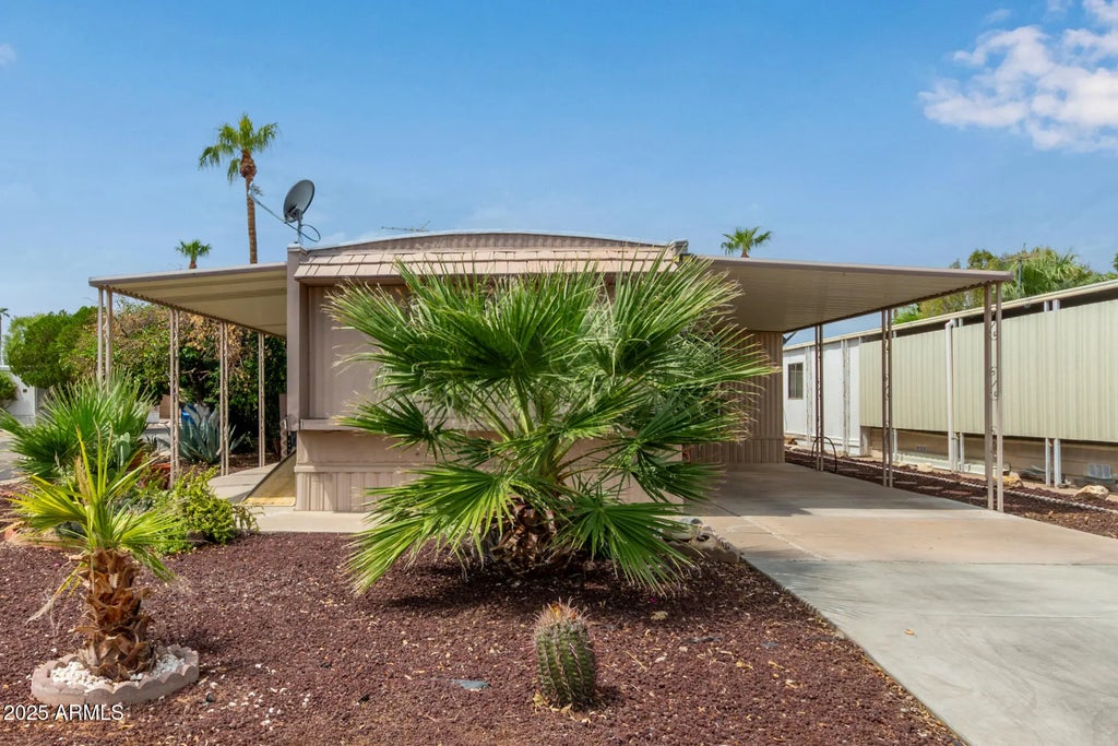 200 E Knox Road (unit 67), Chandler