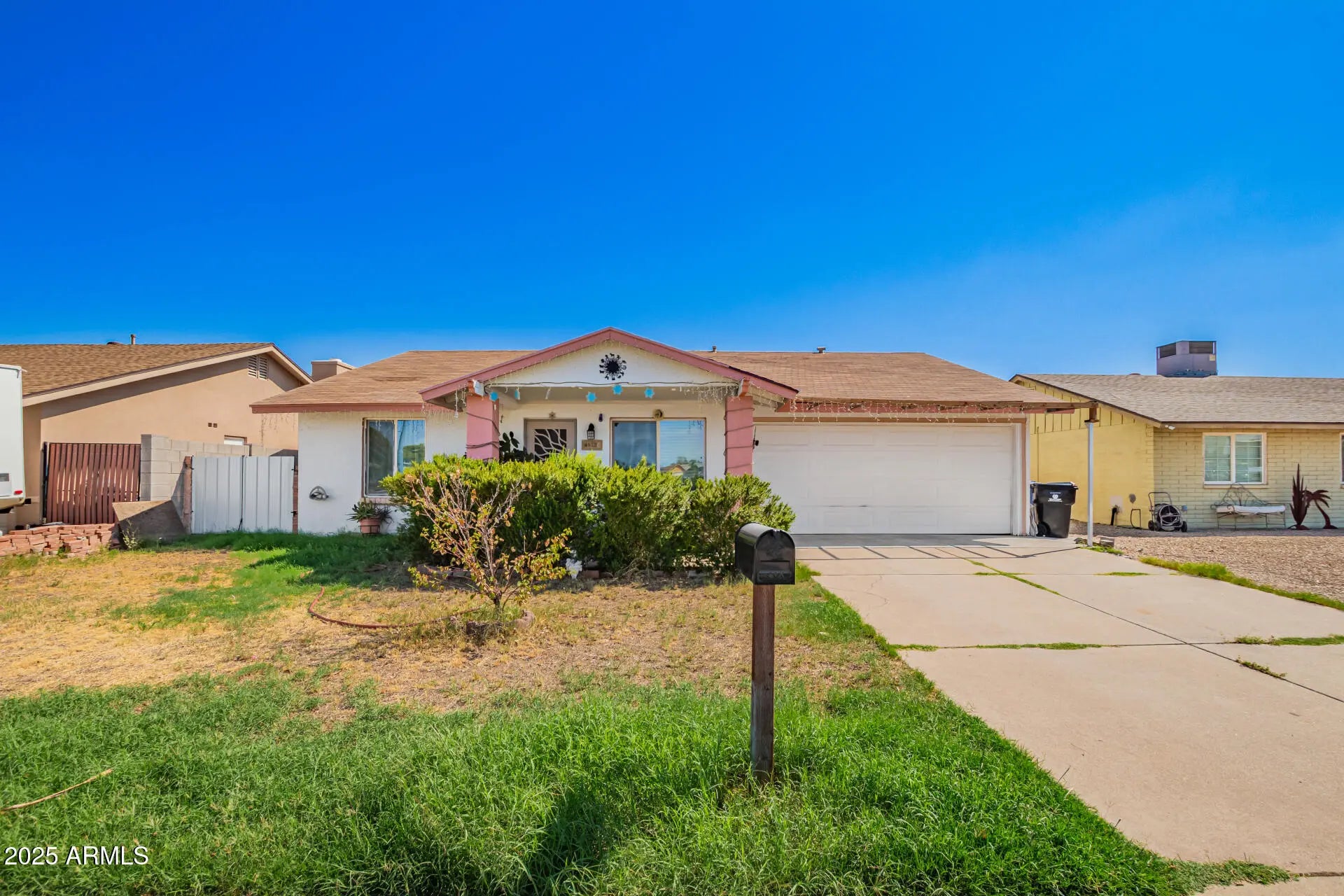 Photo of Listing #6930917