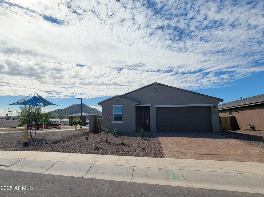 35352 N Flora Way, San Tan Valley