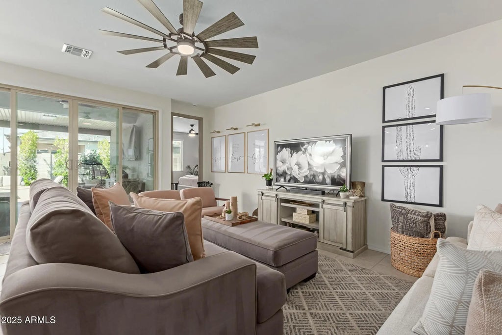 11534 E Unity Avenue, Mesa