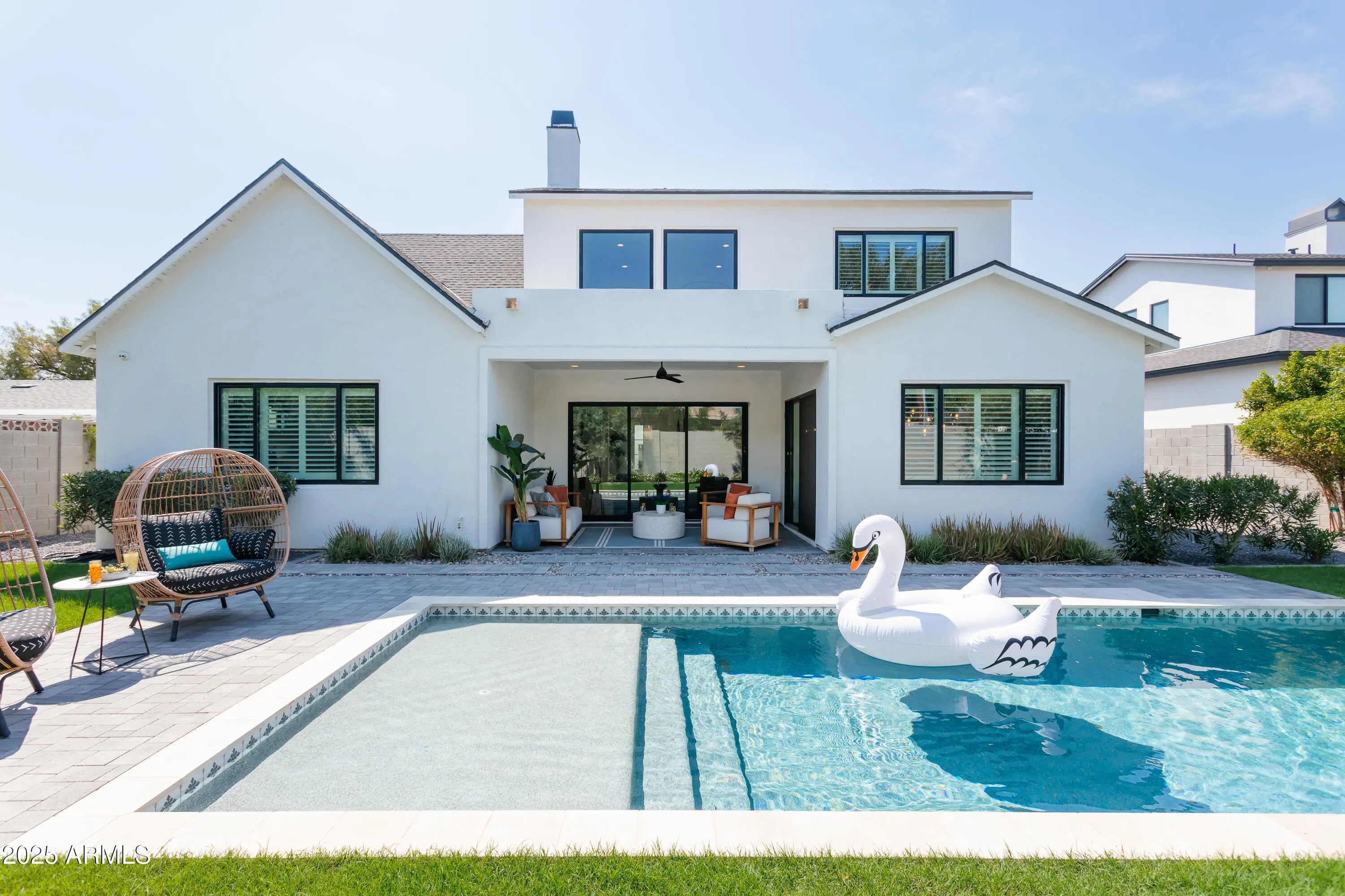 Photo of Listing #6914793