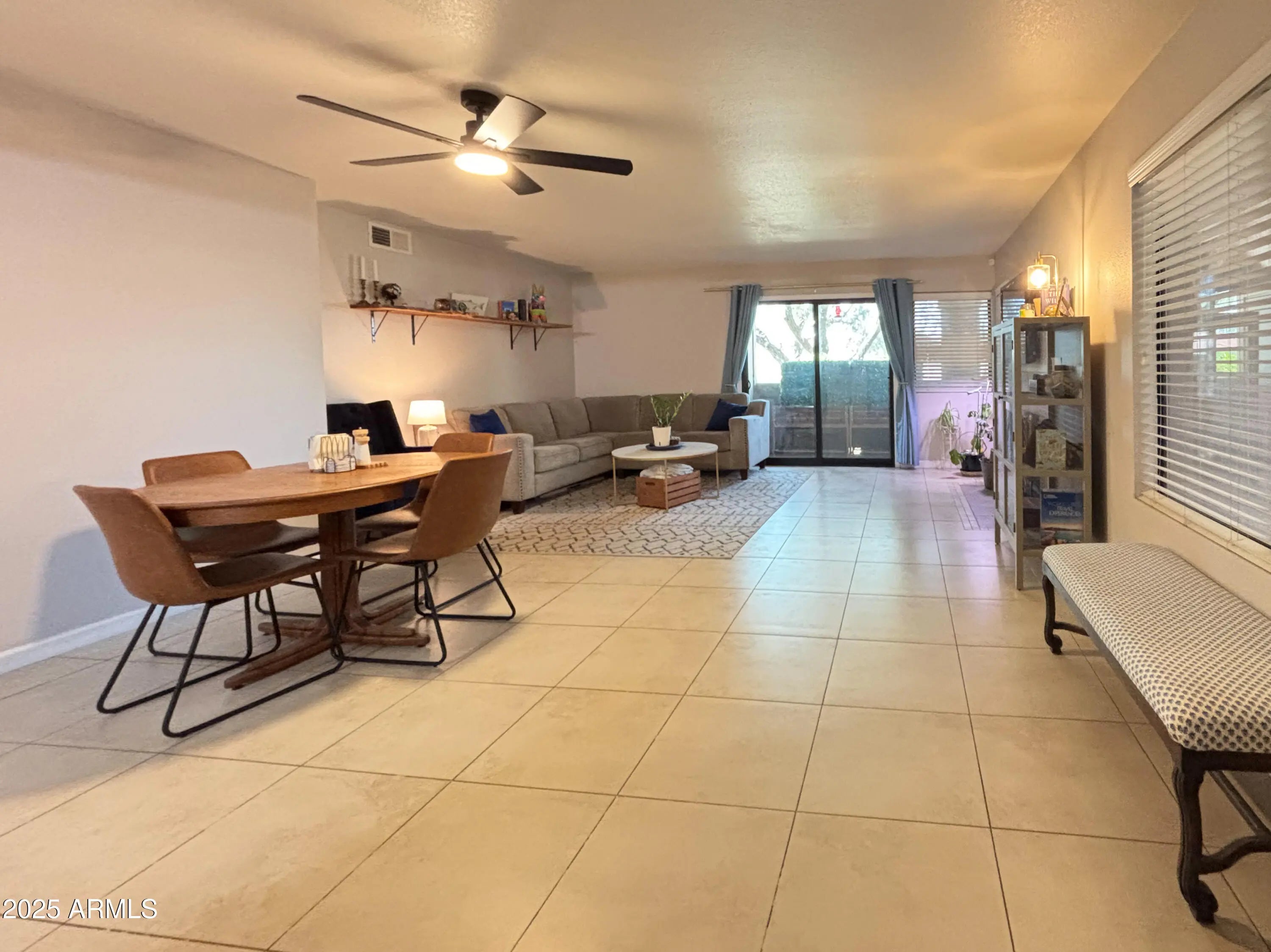 Photo of Listing #6914759