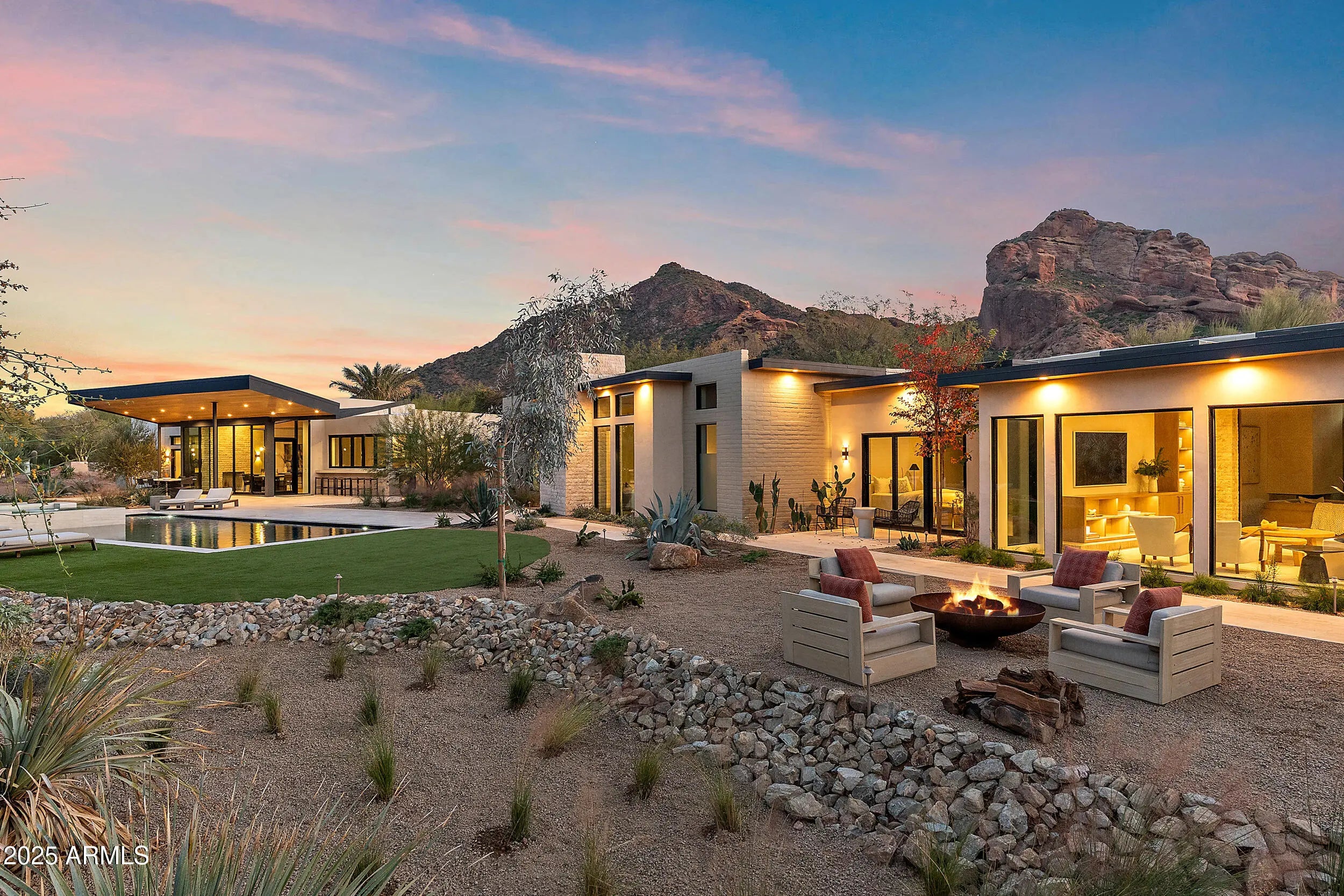 Photo of Listing #6918910