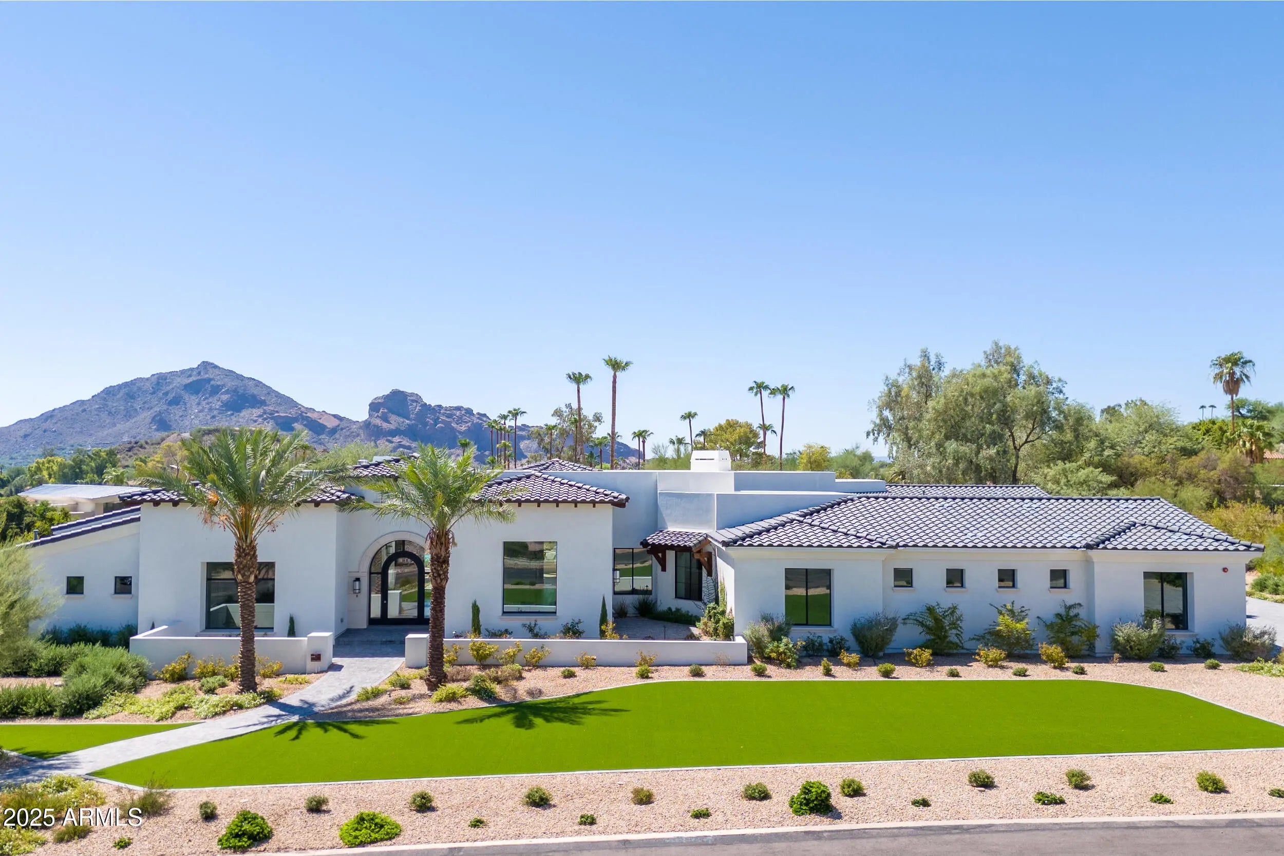 Photo of Listing #6916289