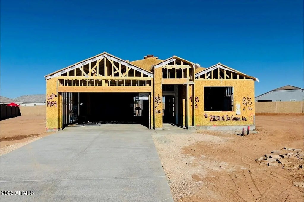 28231 N Ice Cavern Lane, San Tan Valley