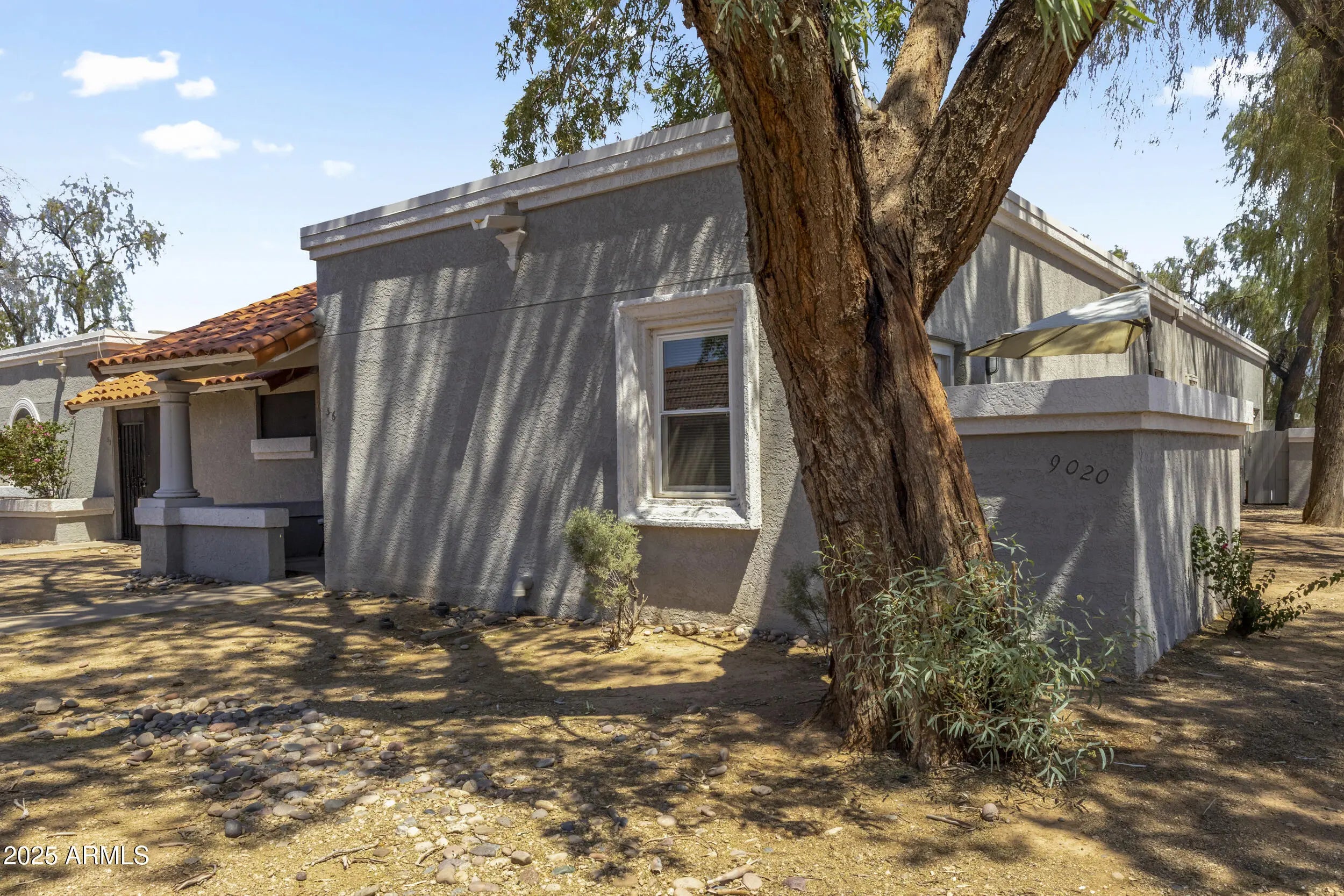 Photo of Listing #6915727