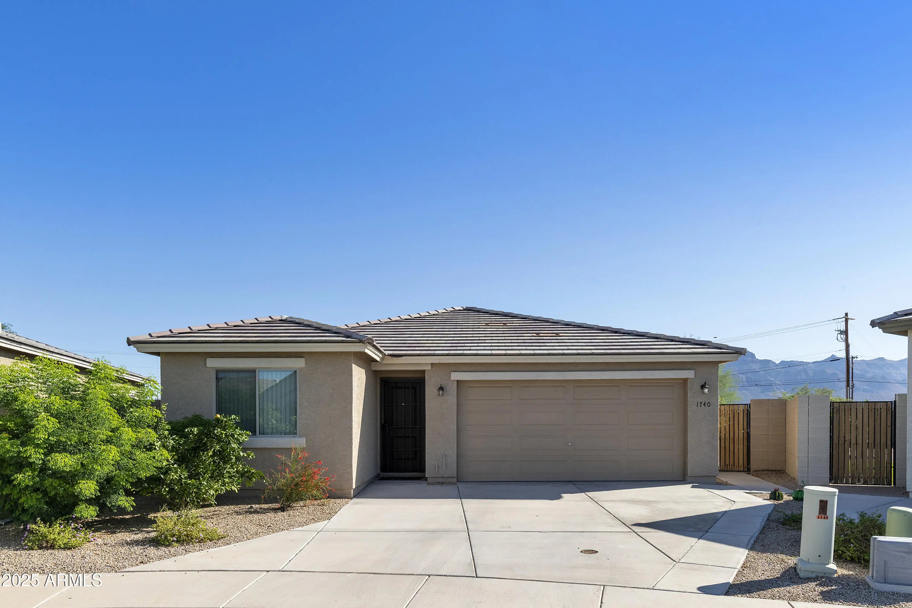 Photo of Listing #6917143