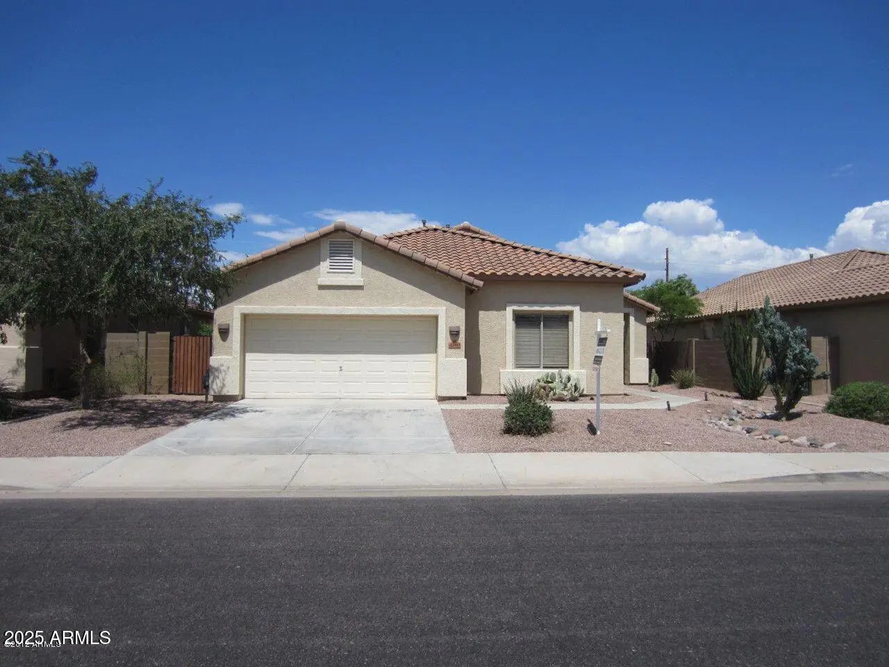 Photo of Listing #6914974