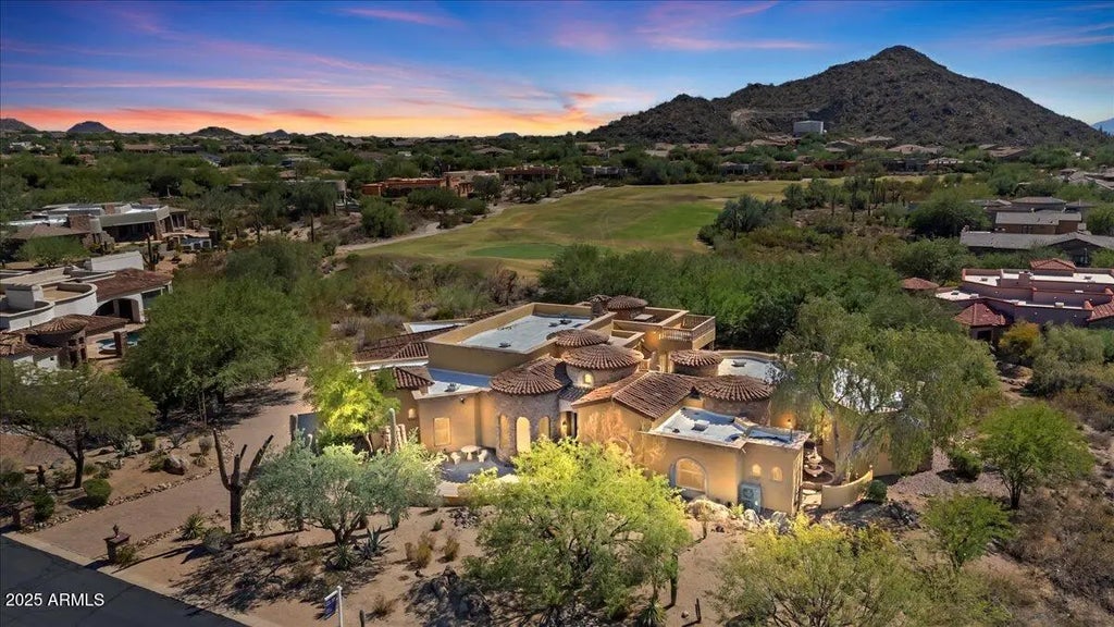 4037 N Pinnacle Hills Circle, Mesa