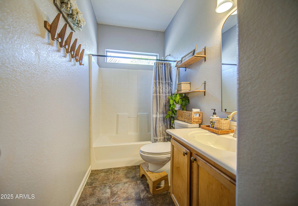 2536 E Indian Wells Place, Chandler