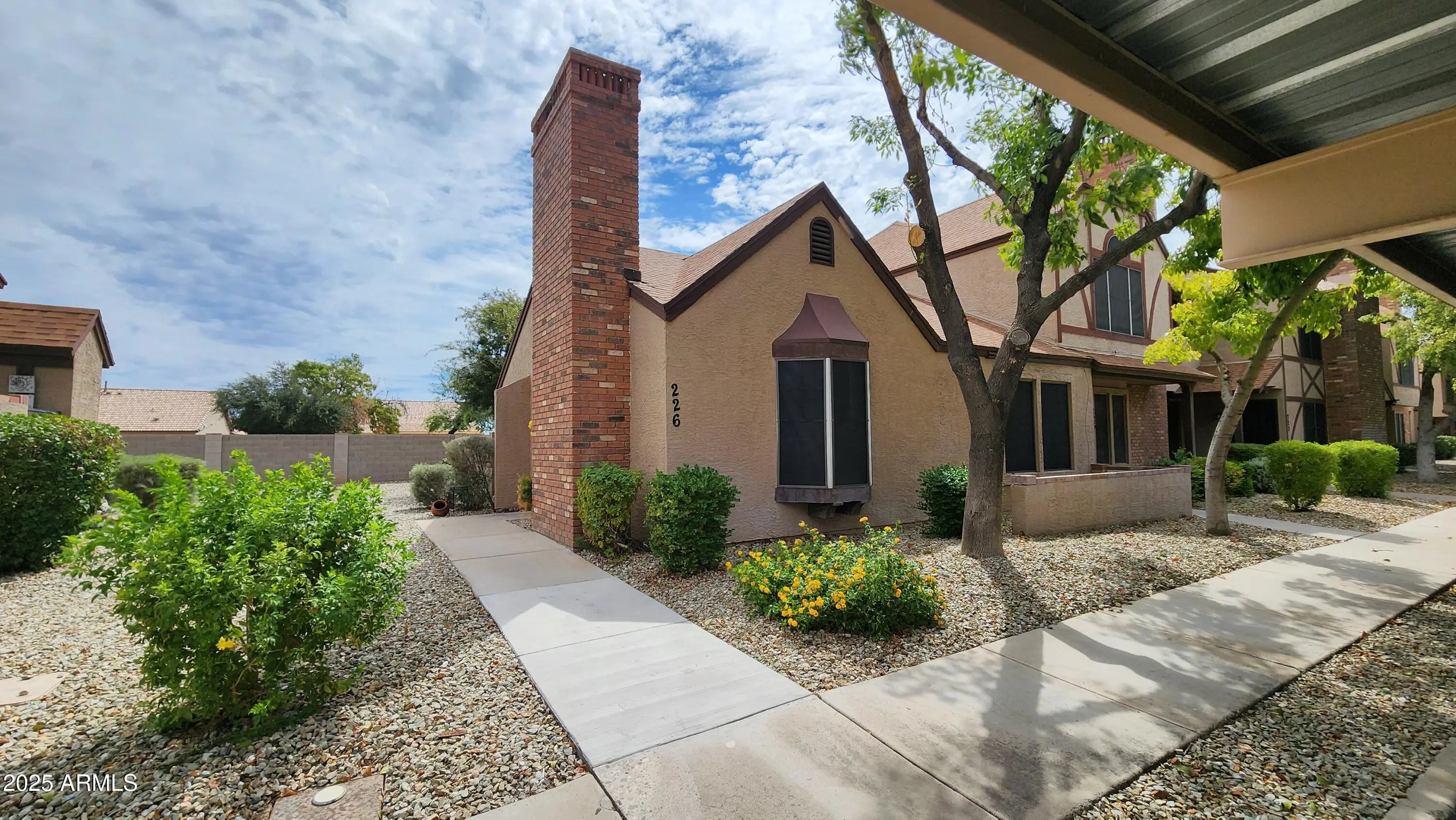 Photo of Listing #6915214