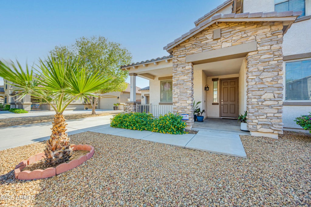 21469 E Roundup Way, Queen Creek