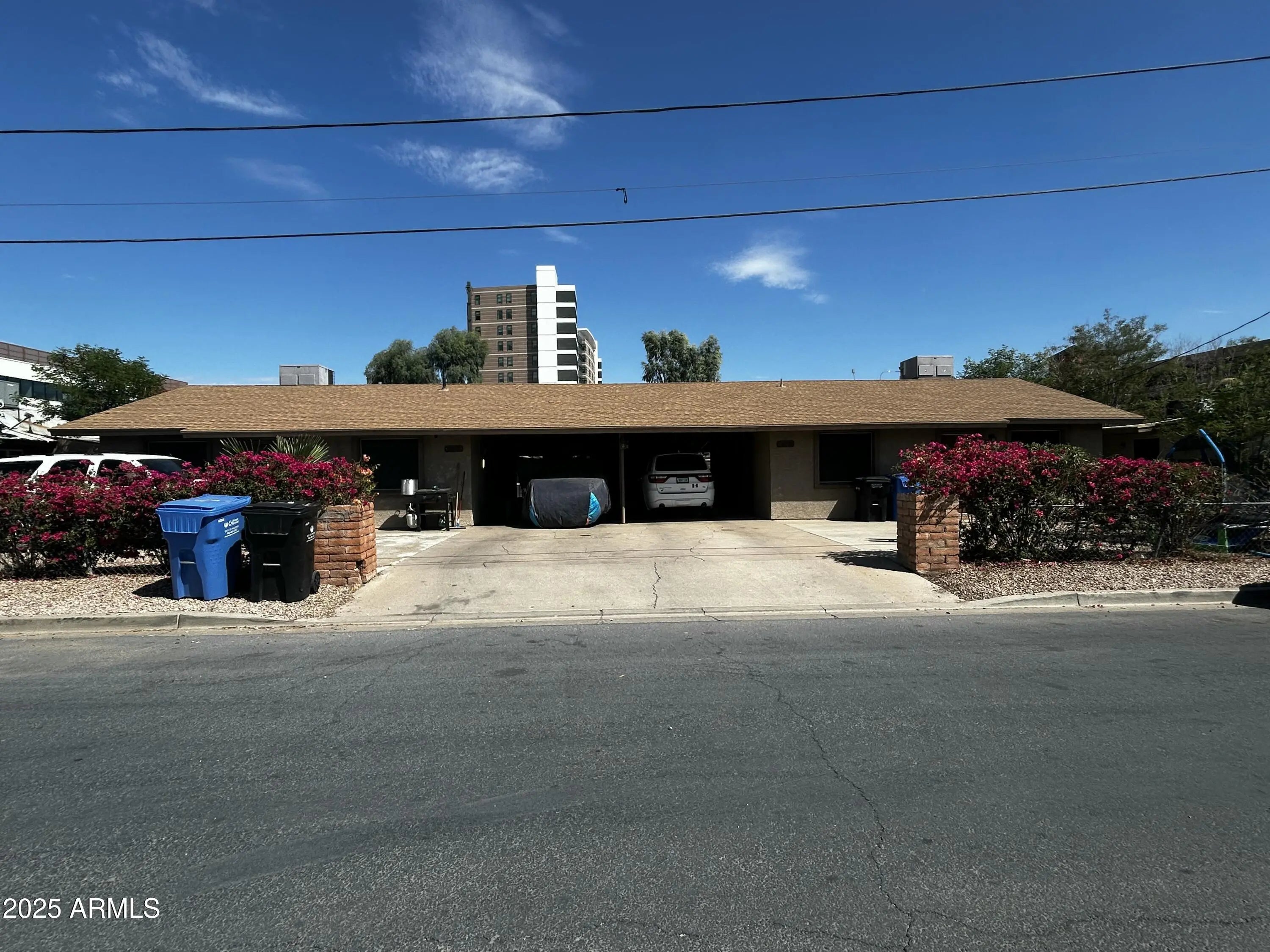 Photo of Listing #6918864