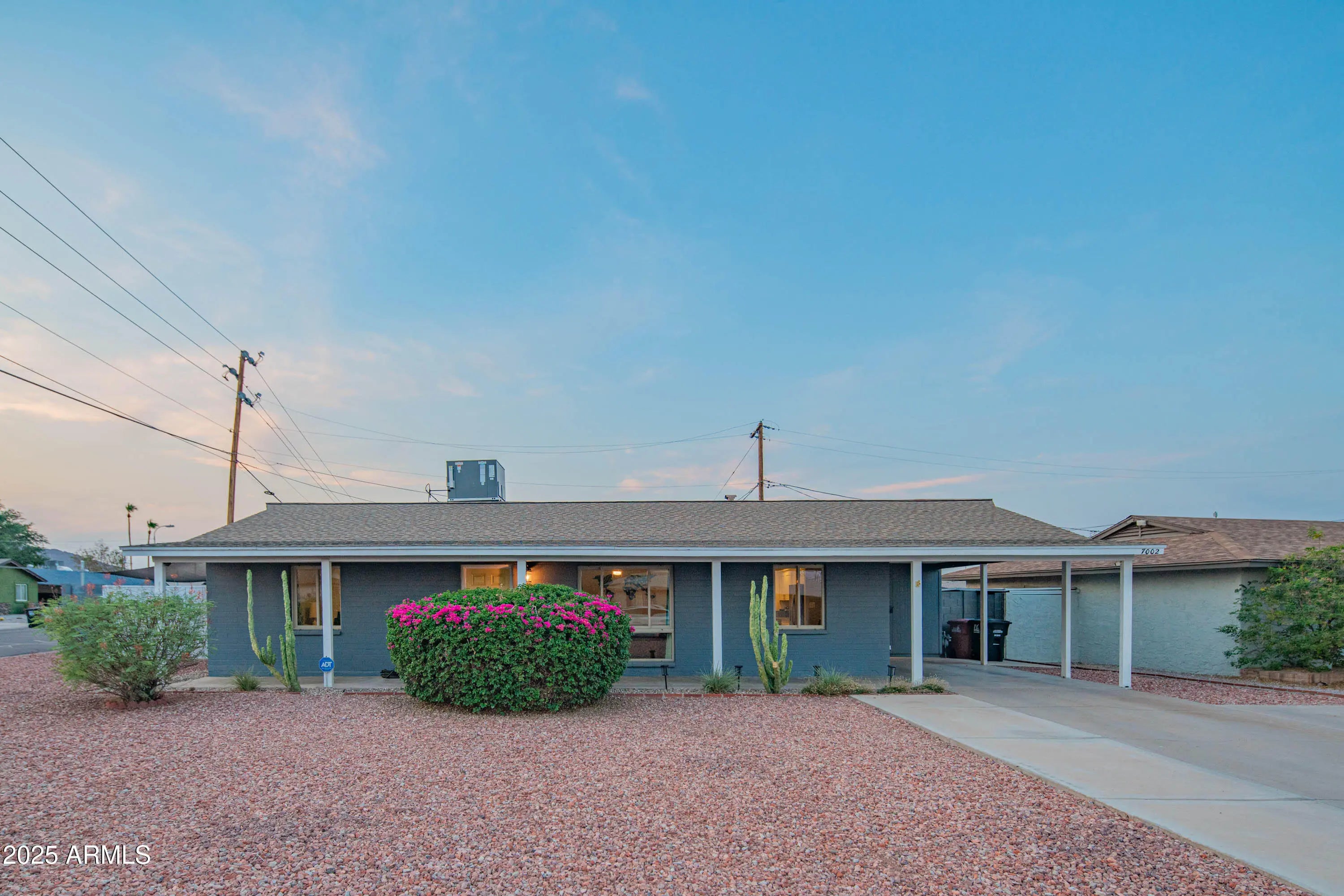 Photo of Listing #6915633