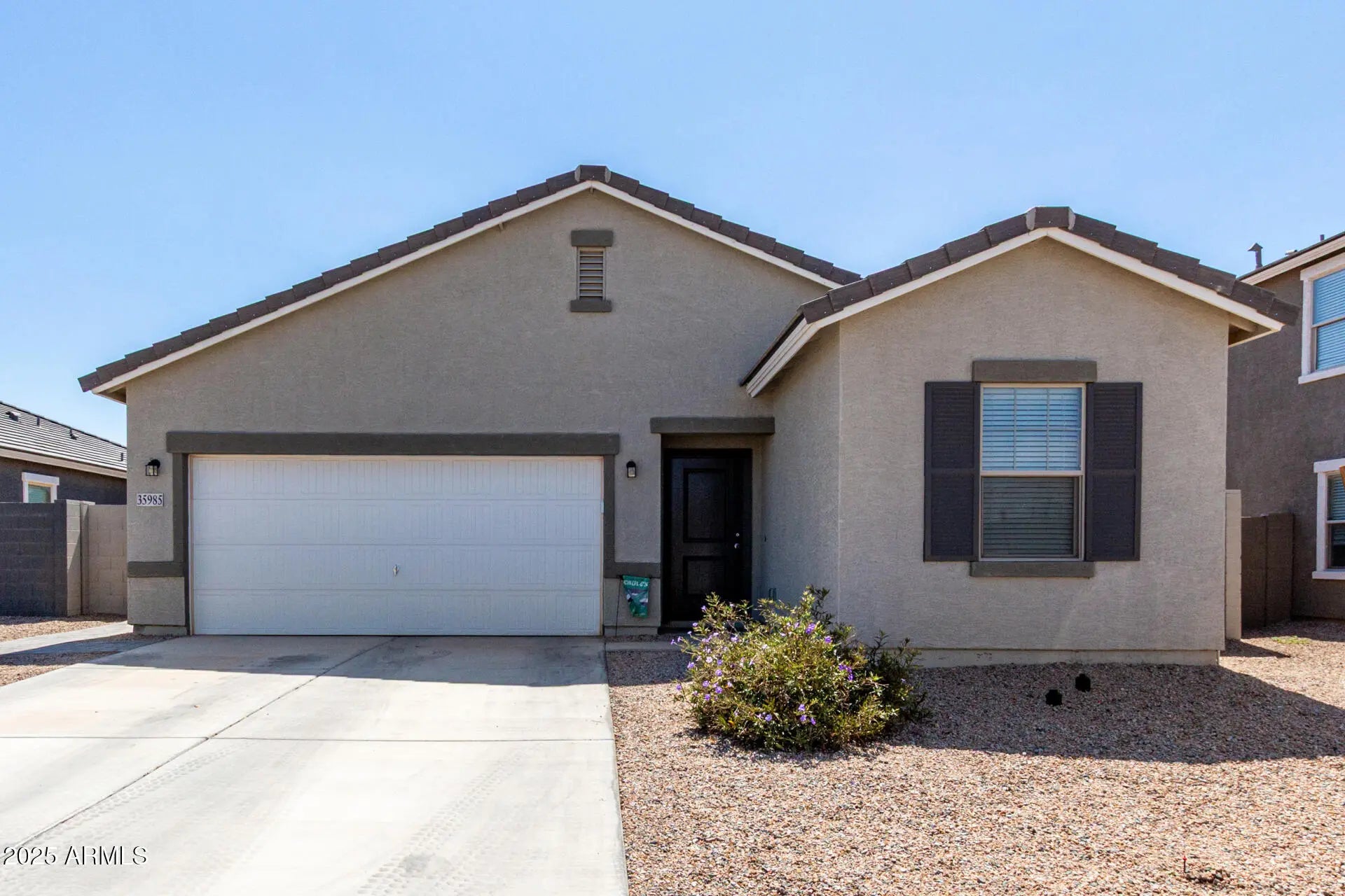 Photo of Listing #6919065