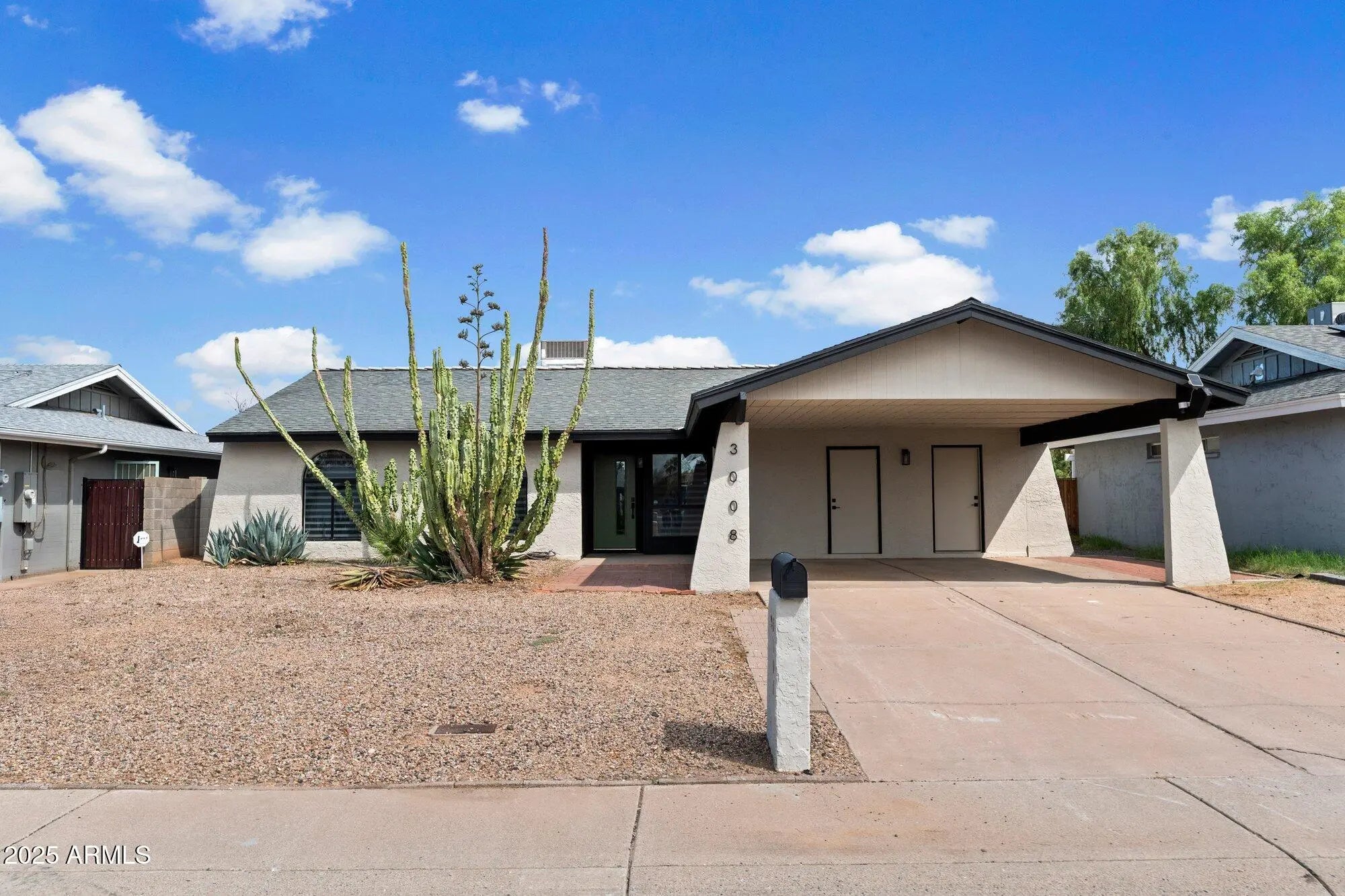 Photo of Listing #6916529