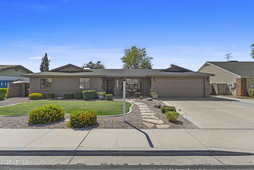 3133 E Dover Street, Mesa