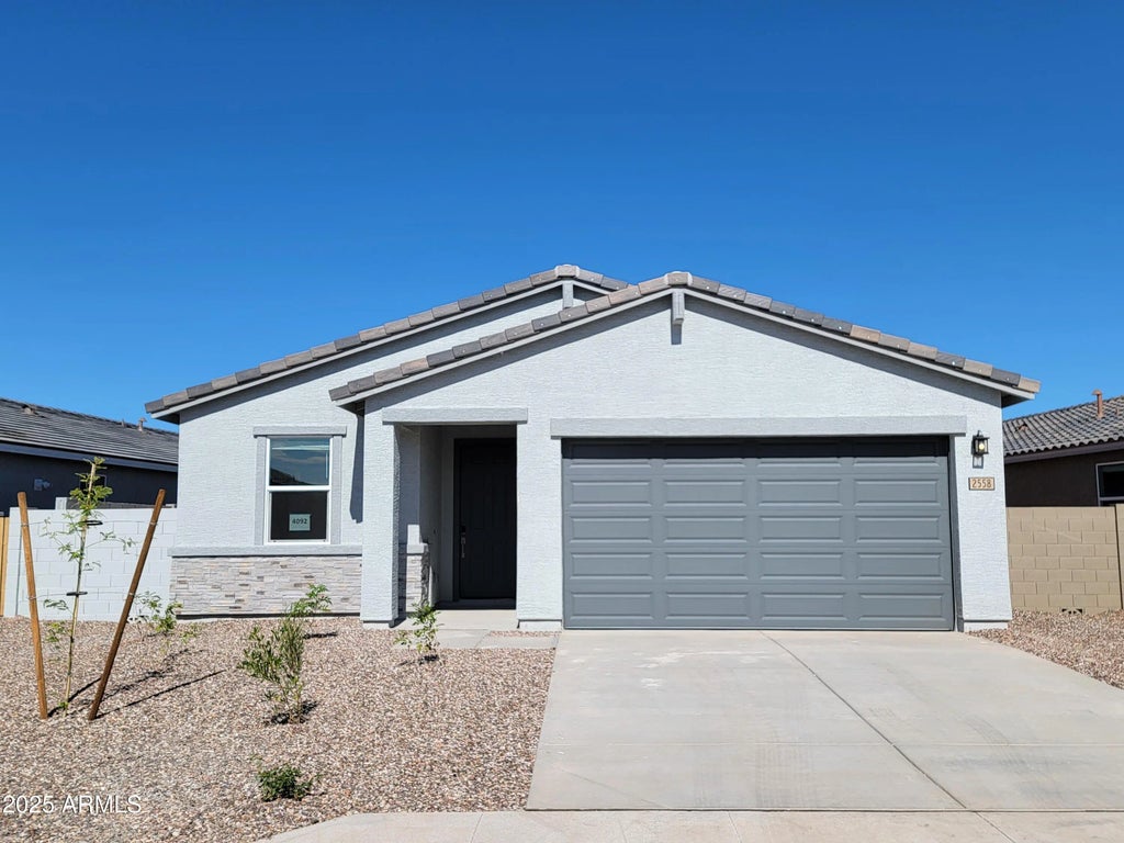 2558 E Fortana Drive, San Tan Valley