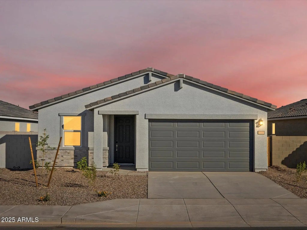2558 E Fortana Drive, San Tan Valley