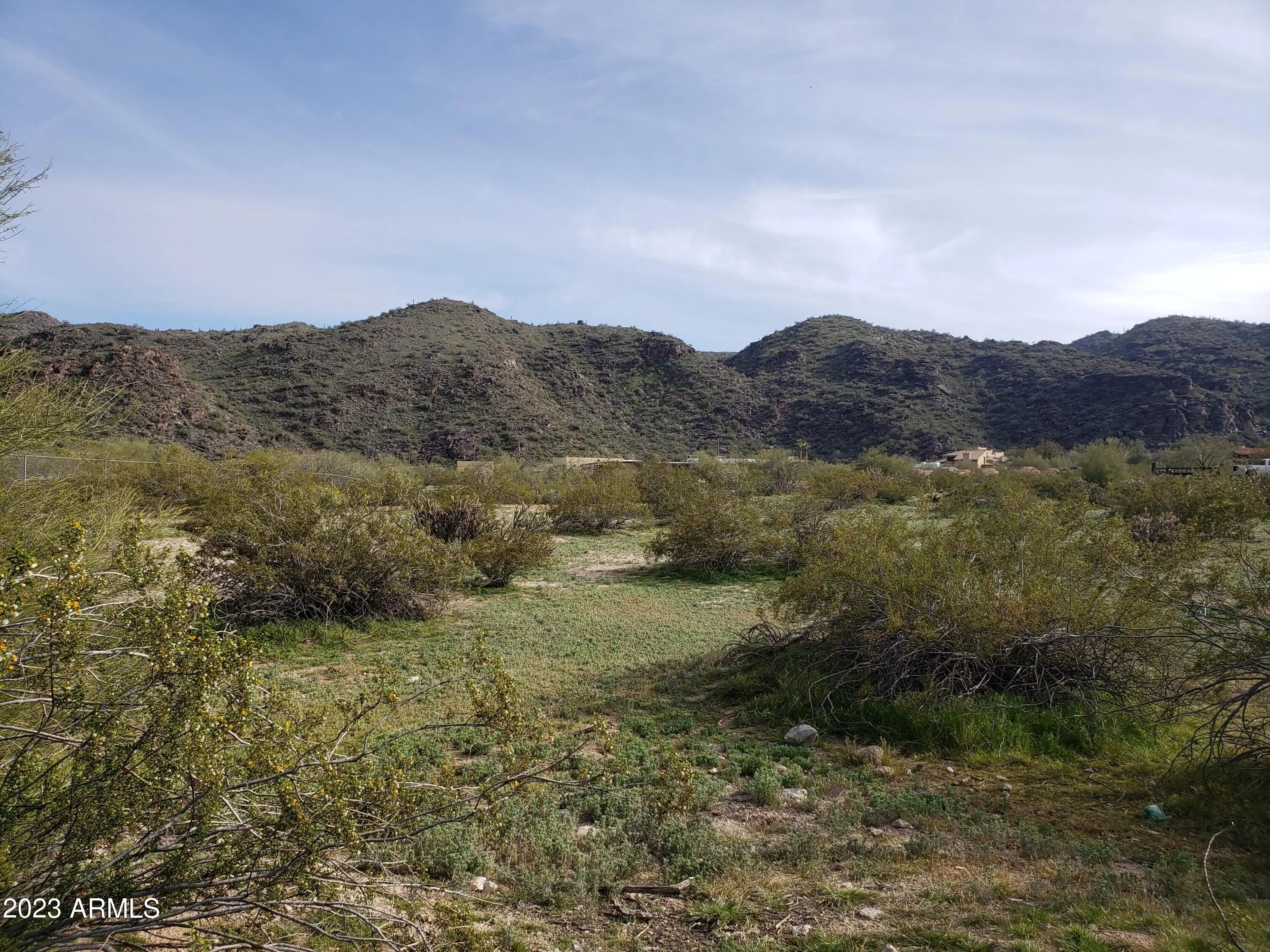 Photo of Listing #6915627