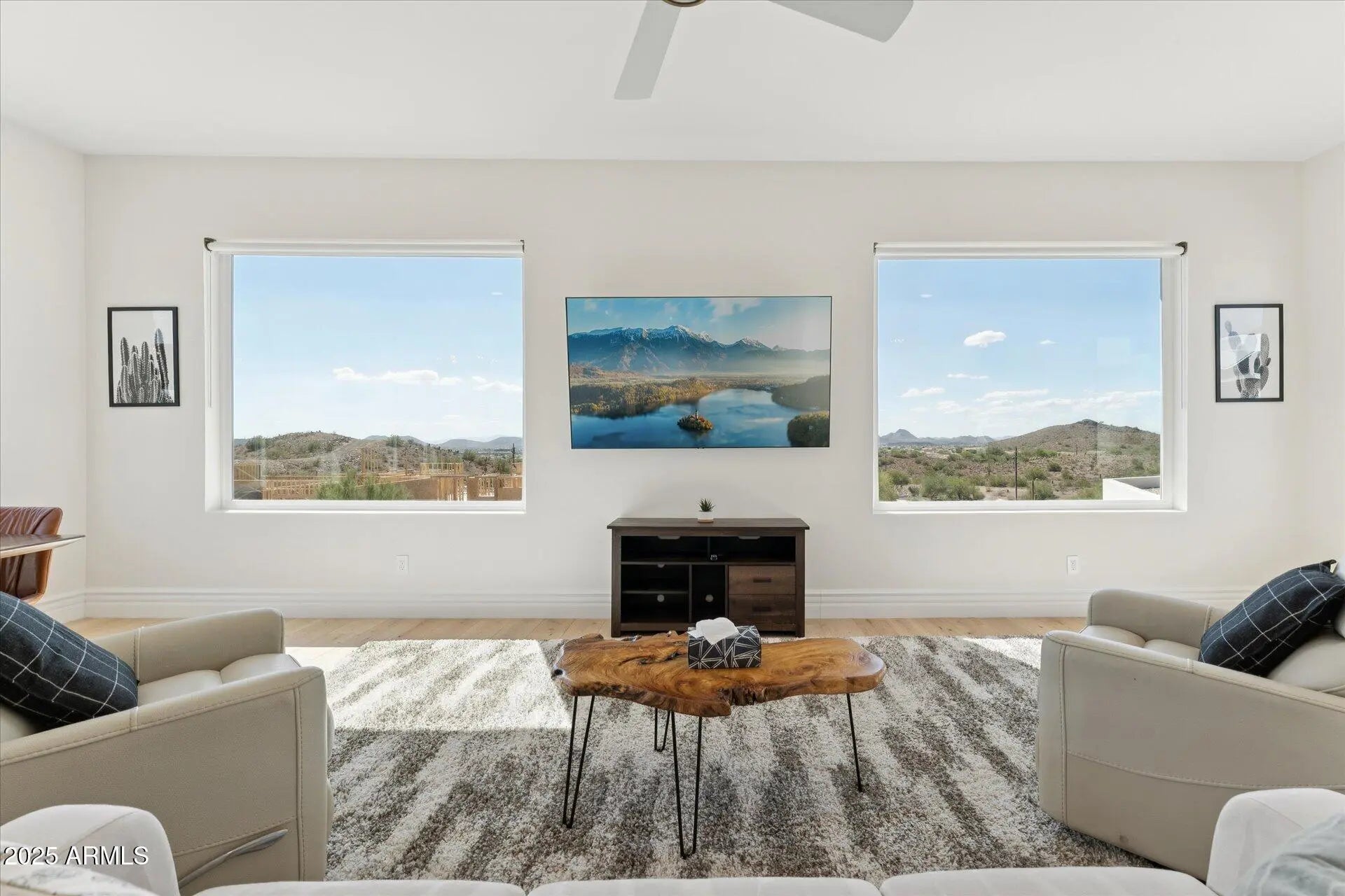 Photo of Listing #6915711