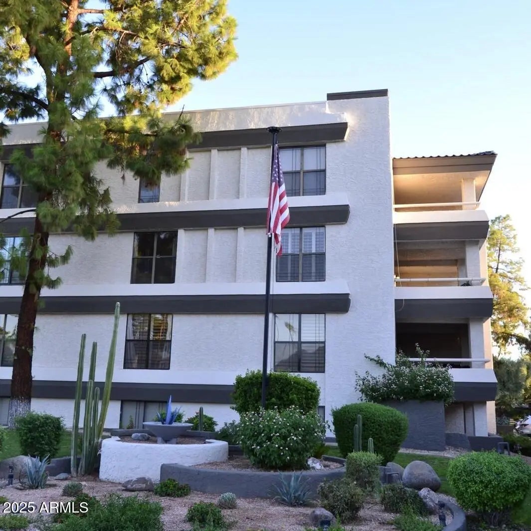 Photo of Listing #6920506