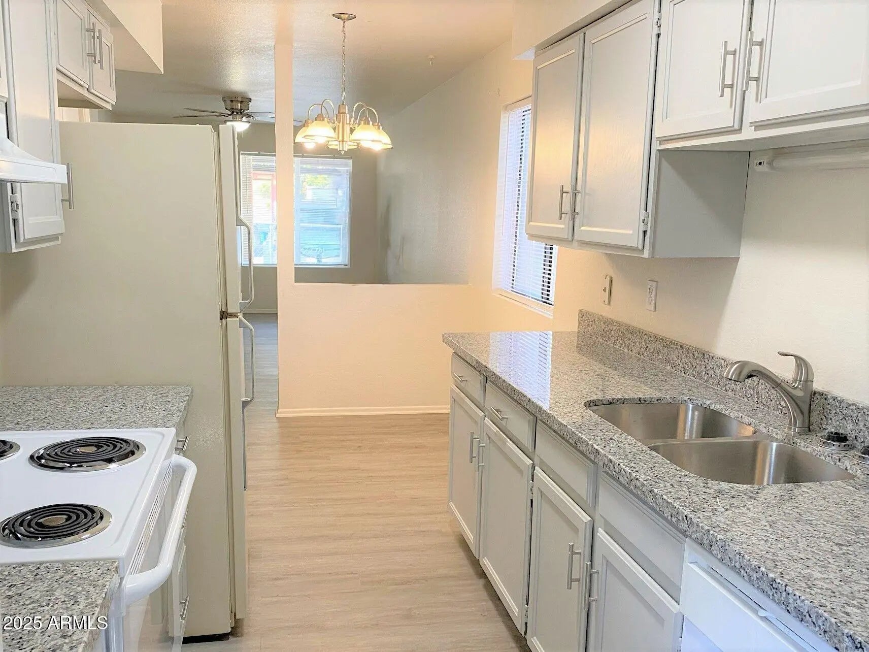 Photo of Listing #6915770