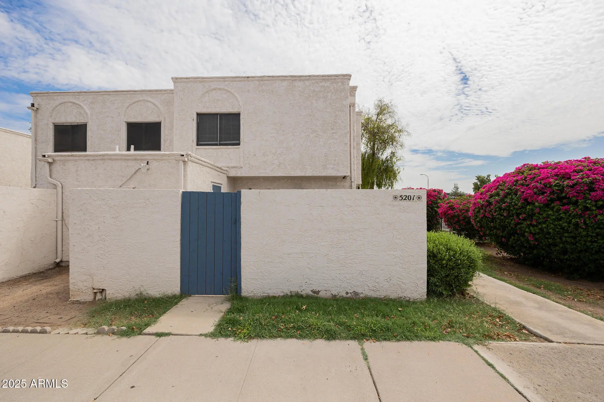 Photo of Listing #6916023