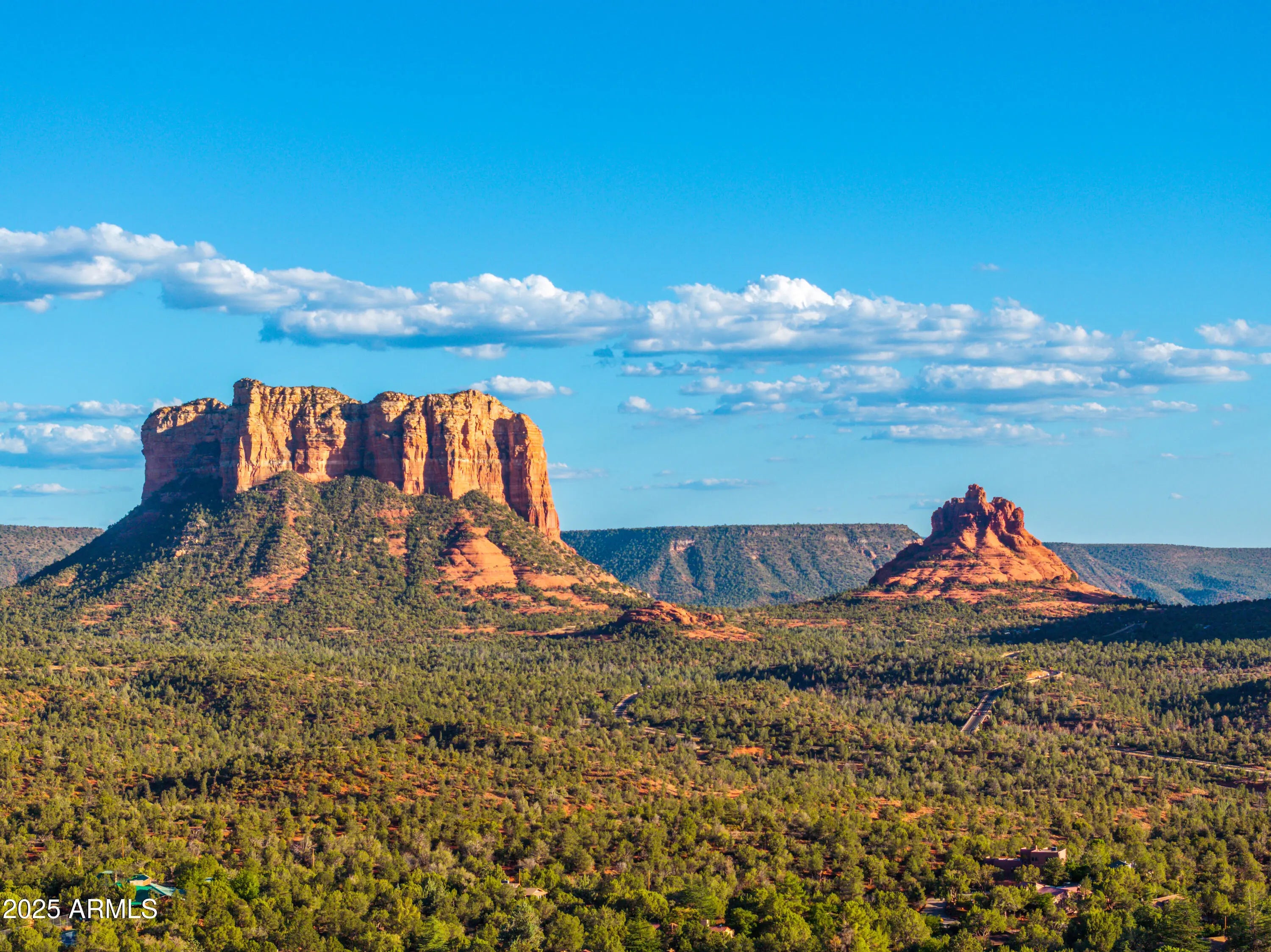 Photo of Listing #6919585