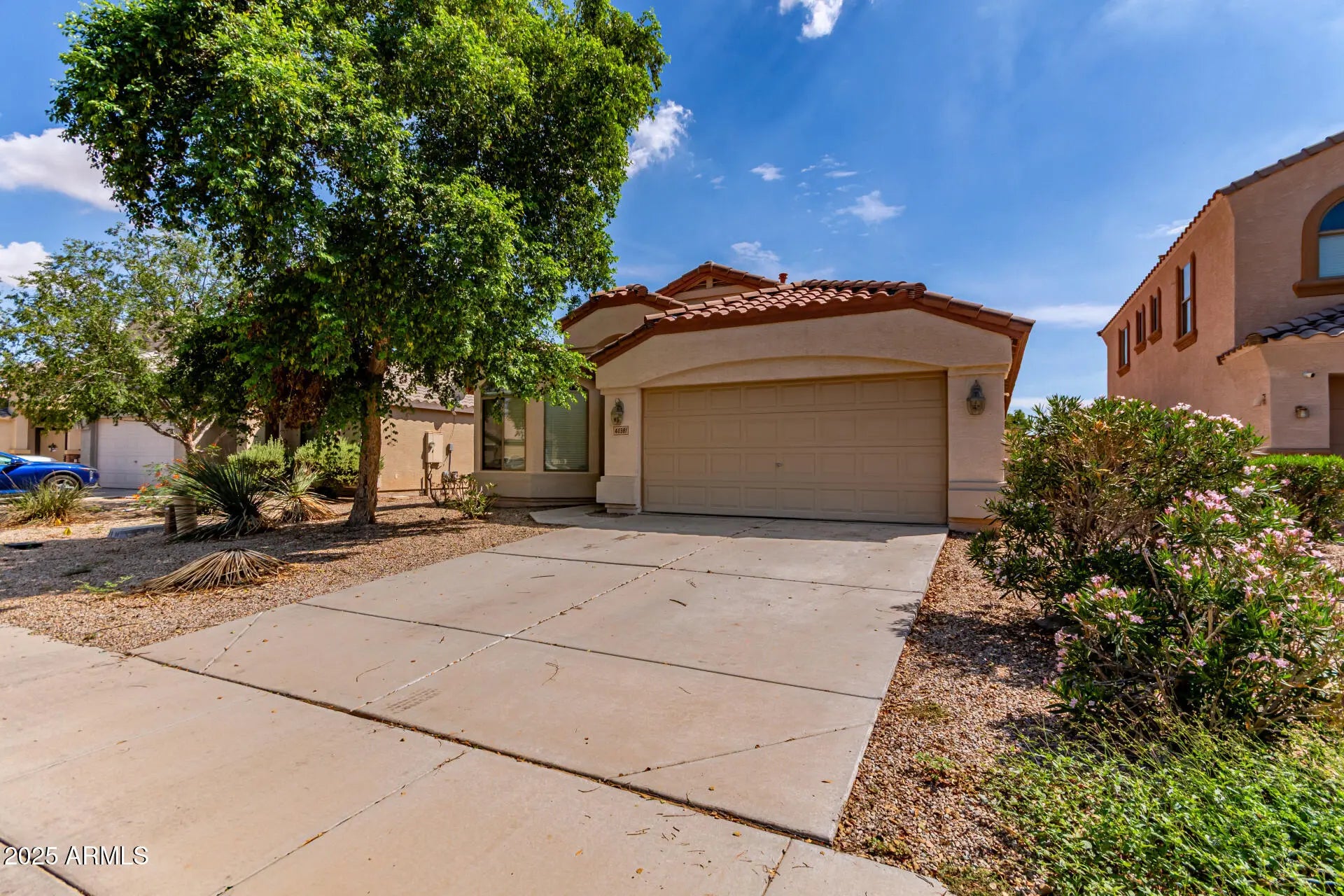 Photo of Listing #6916014