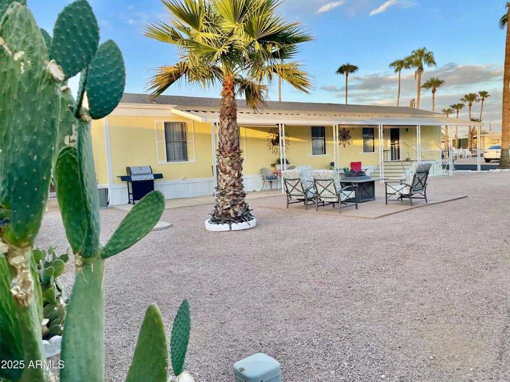 10220 E Apache Trail (unit 210), Apache Junction