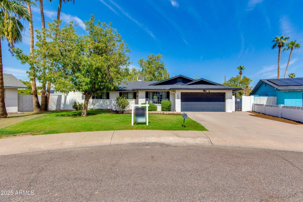 1638 W Northern Avenue, Phoenix