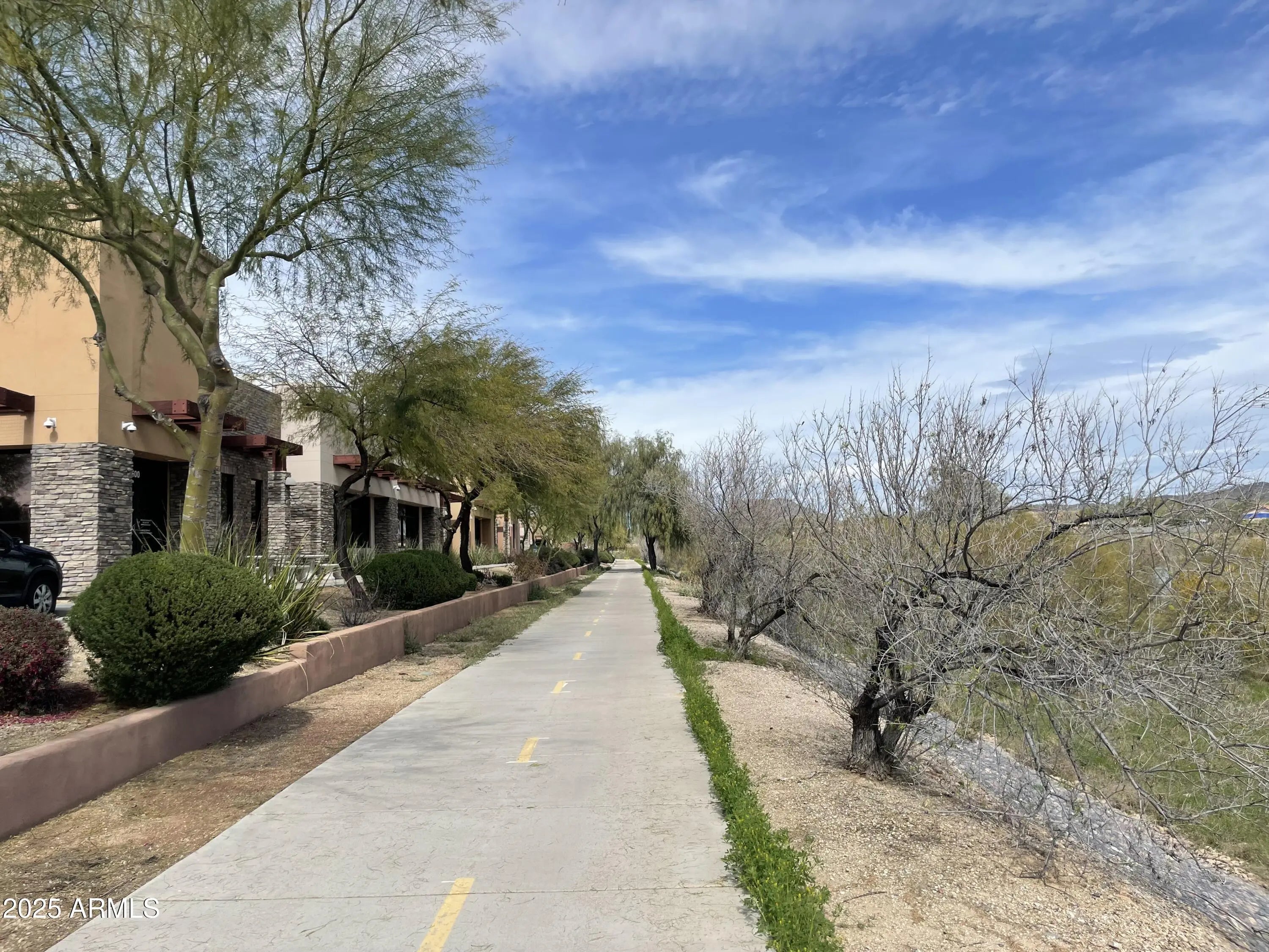 Photo of Listing #6916588