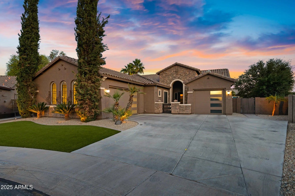 3380 S Roger Court, Chandler