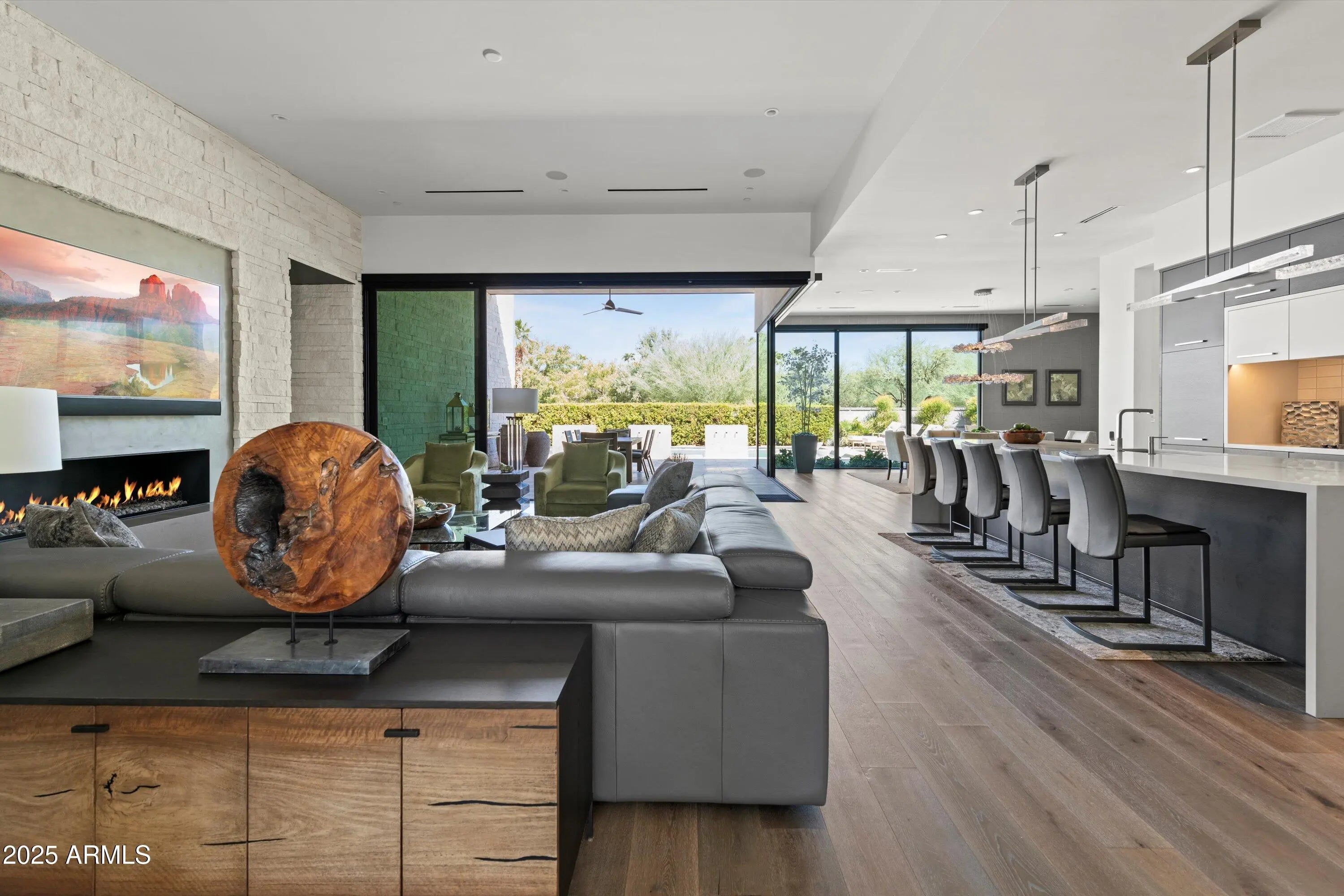 Photo of Listing #6920184