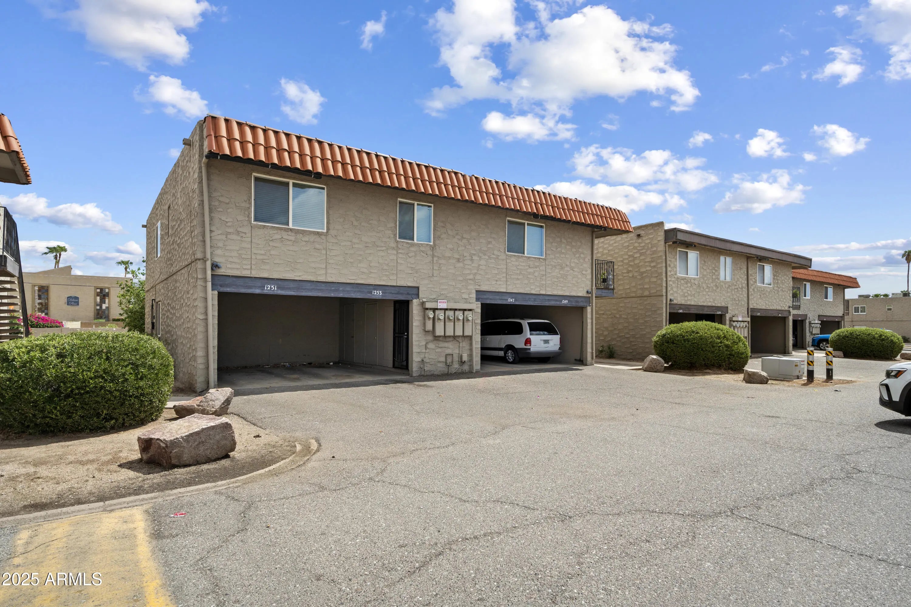 Photo of Listing #6920950