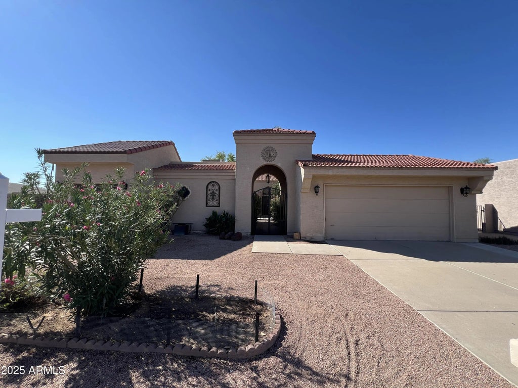 10429 E San Tan Boulevard, Sun Lakes