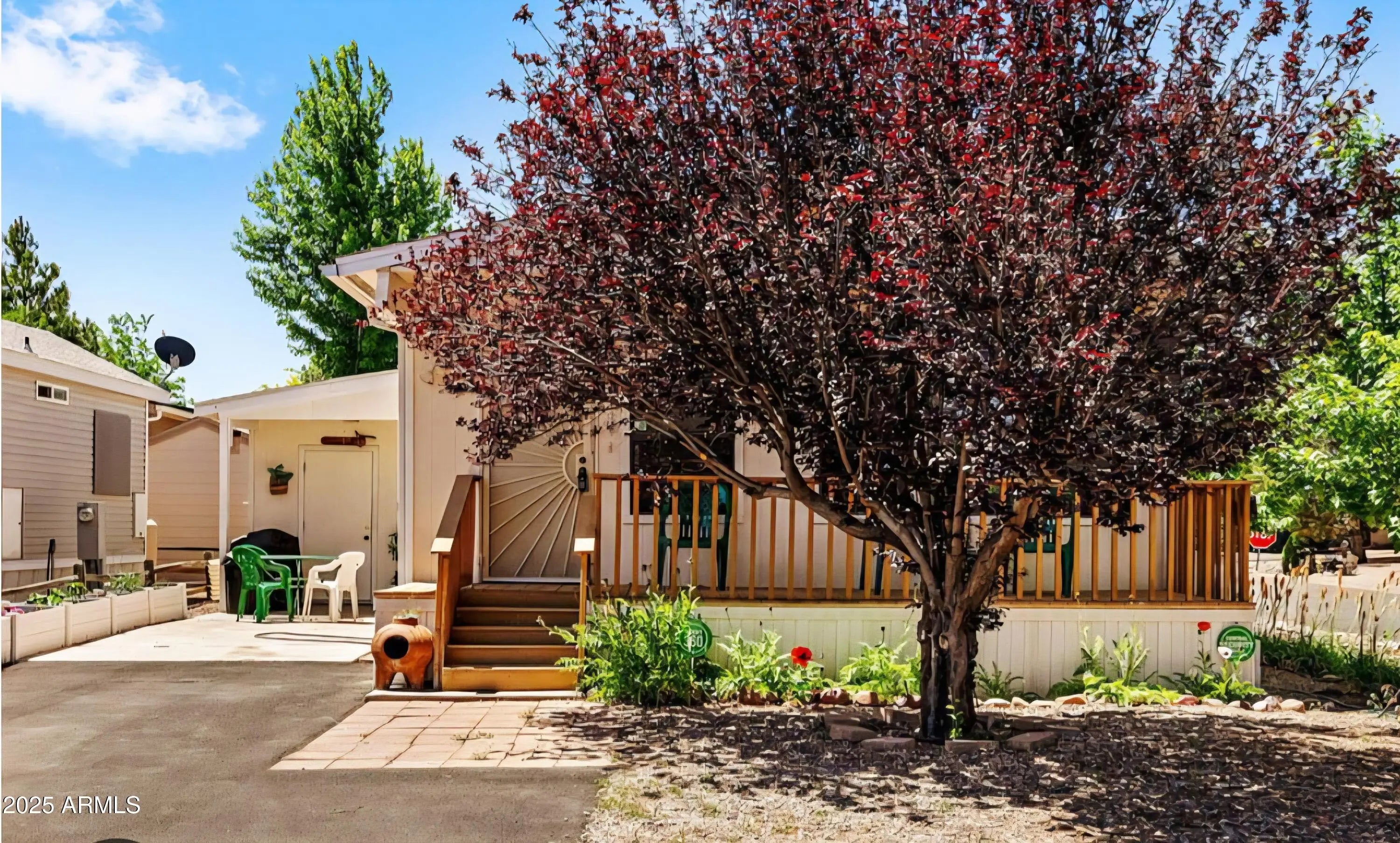 Photo of Listing #6917609