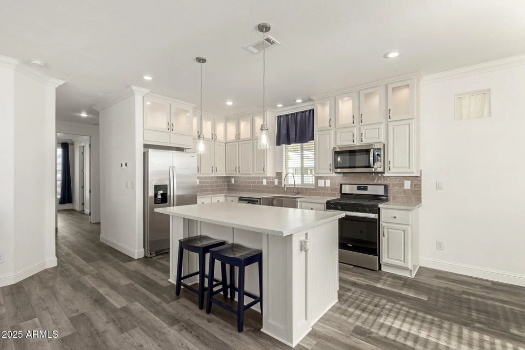 305 S Val Vista Drive (unit 71), Mesa