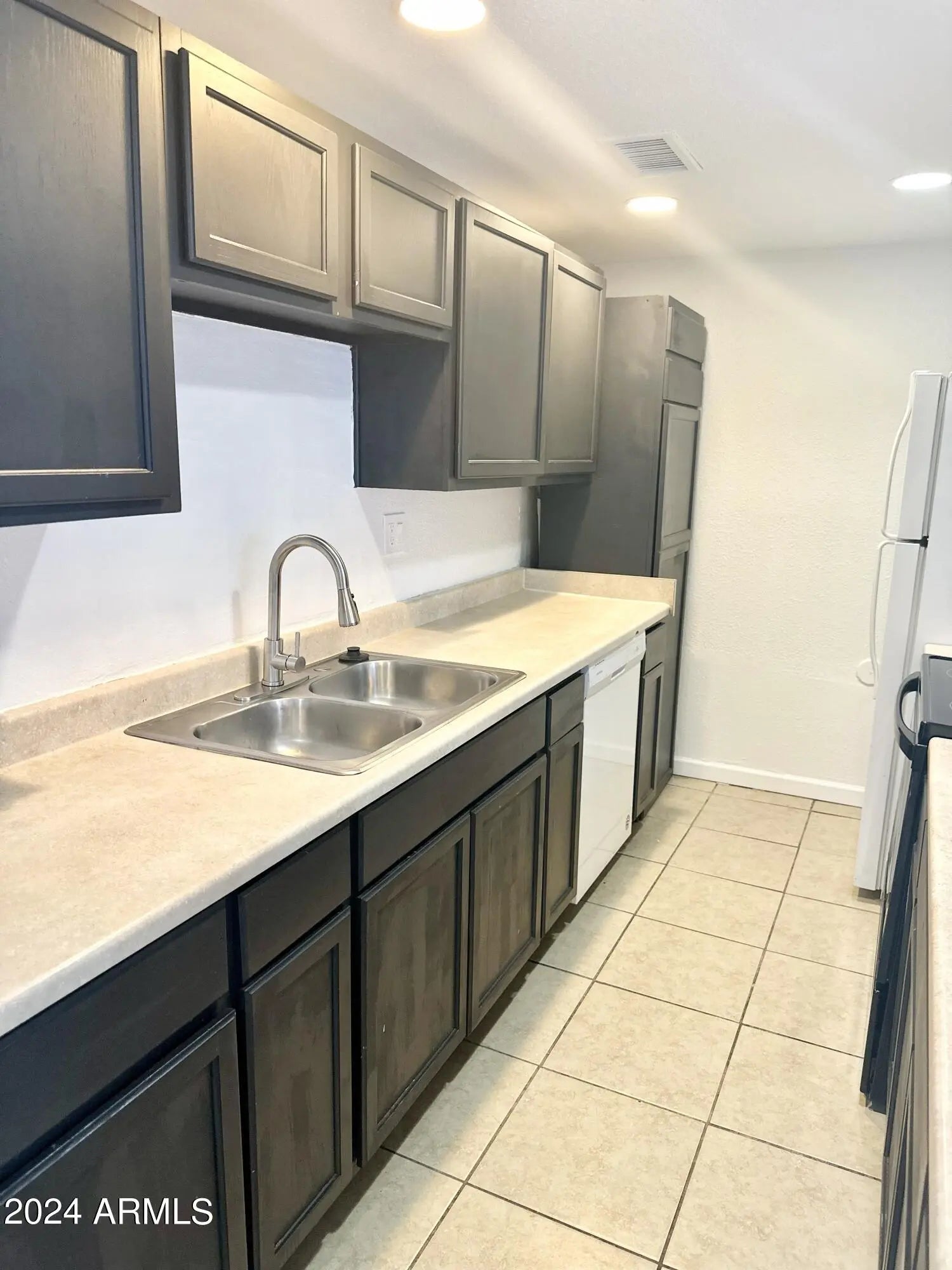 Photo of Listing #6917016