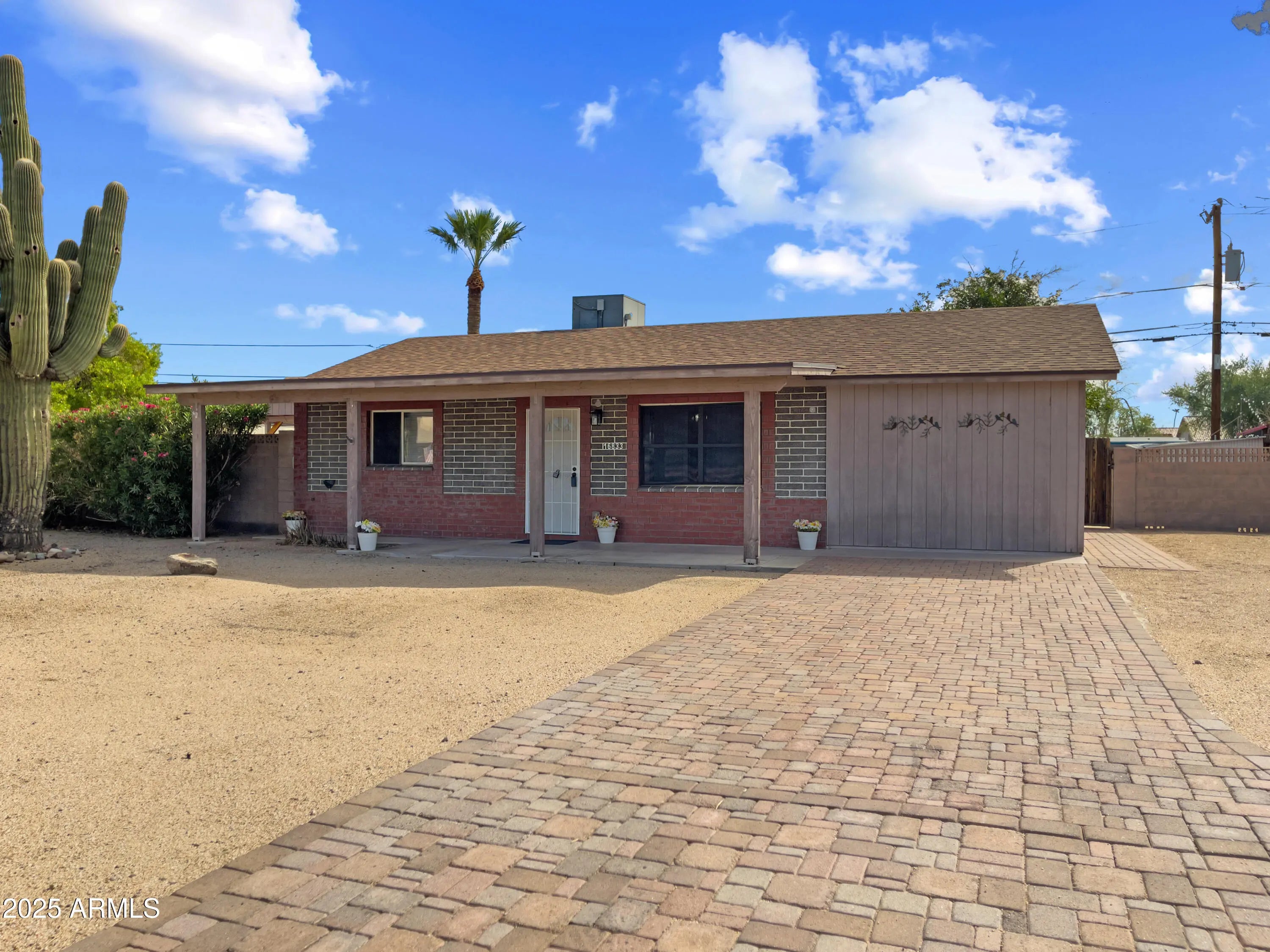 Photo of Listing #6918663